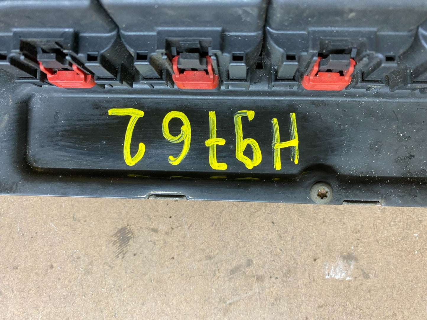 2004 Chrysler Pacifica Engine Control ECM p04727542af H9762 PS3