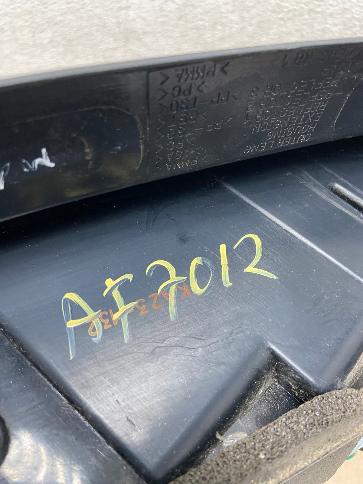 2004 2005 Toyota Prius Tail Light Left Driver Lh Side AF7012 LK8