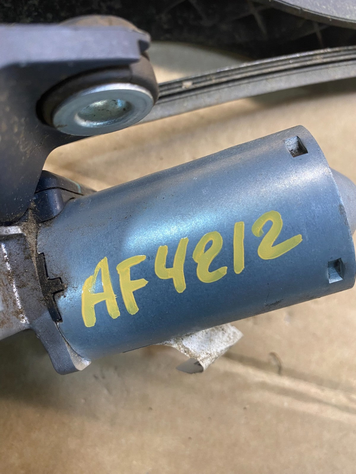 2020 to 2023 Ford Explorer Rear Windshield Wiper Motor AF4212 DW7