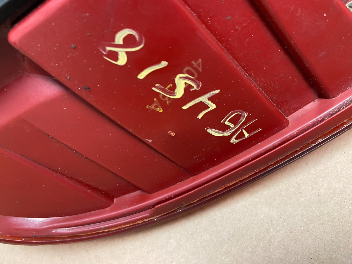 2004 to 2006 Hyundai Elantra Hatchback Right Passenger Side Tail Light AG4518 GD7