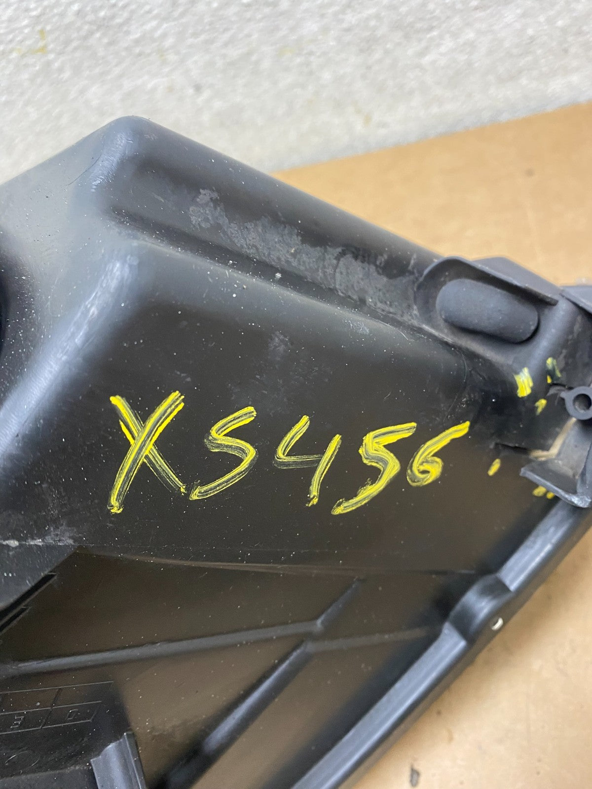 2007 to 2013 Mercedes Sprinter Headlight Left Driver Side Halogen Oem X5456 DW13