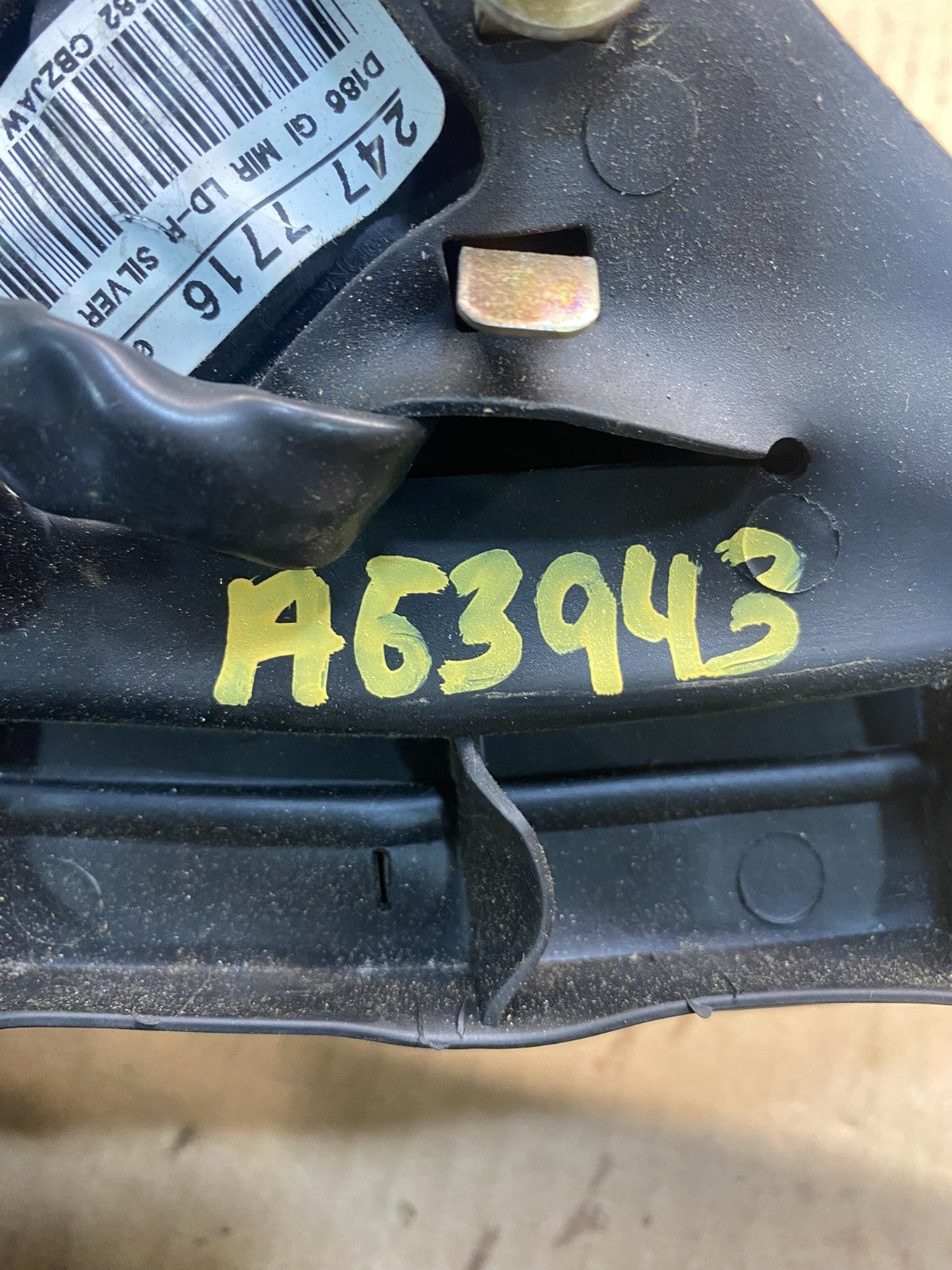 2000 to 2007 Ford Taurus Right Passenger View Door Mirror AG3943 DG12