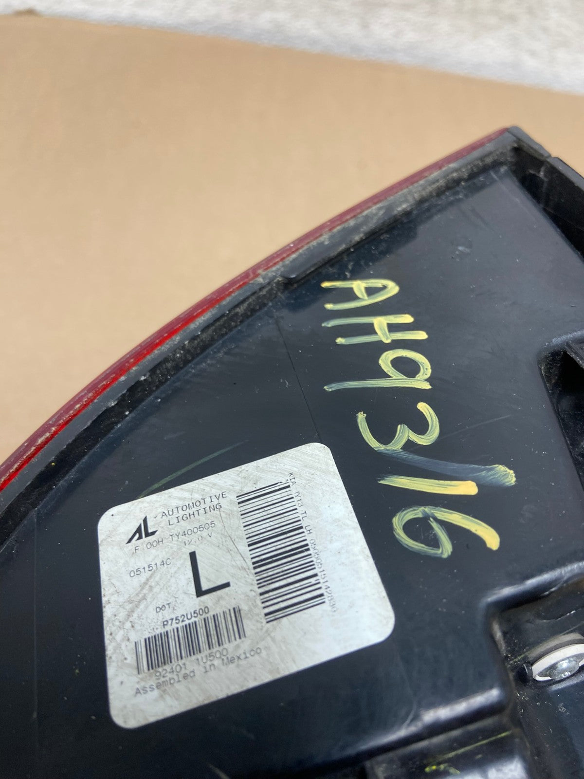 2014 2015 Kia Sorento Left Driver Lh Tail Light AH9316 LK9