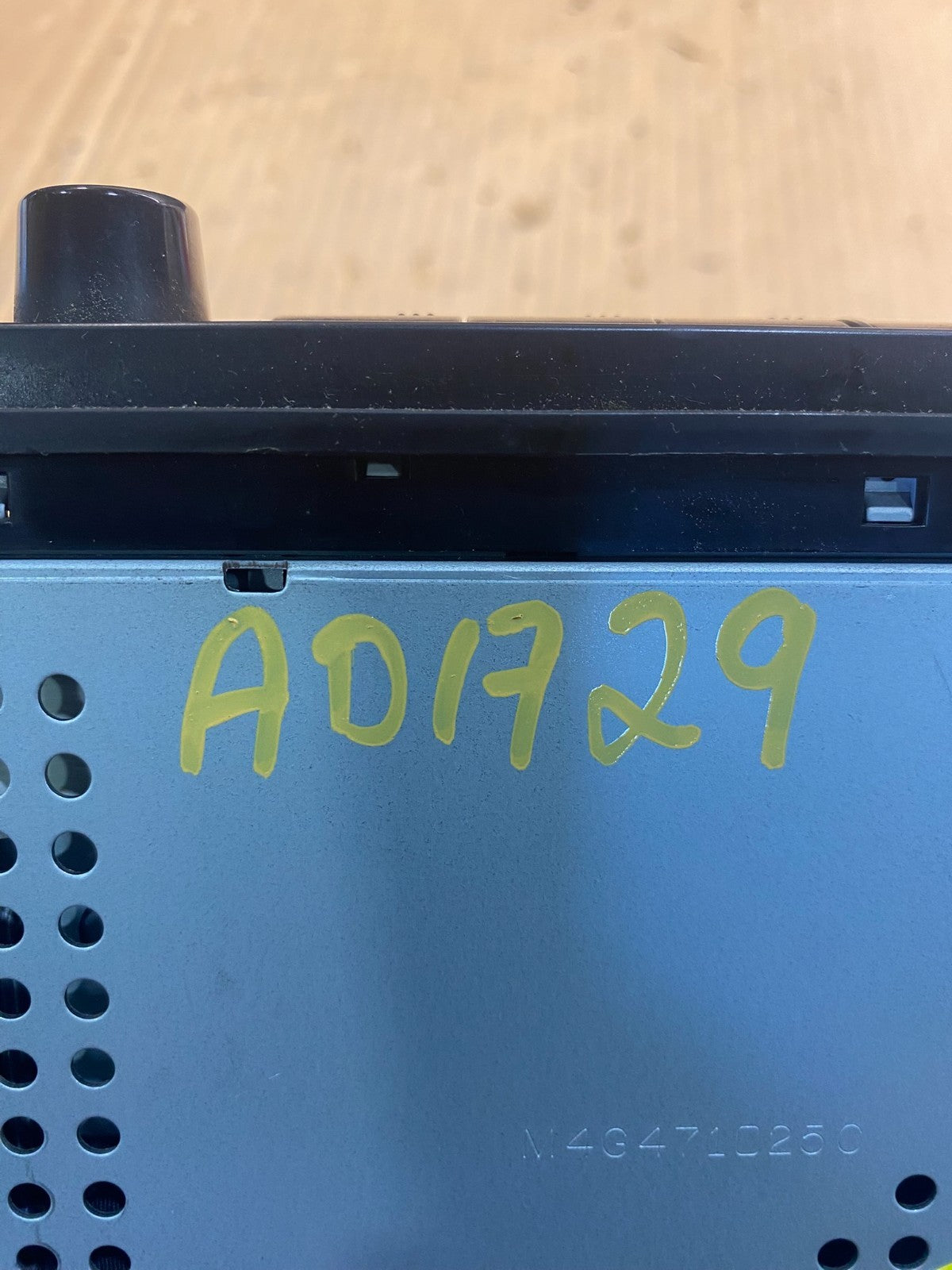 2005 to 2007 Nissan Xterra AM FM CD Player Radio Receiver AD1729 DG7
