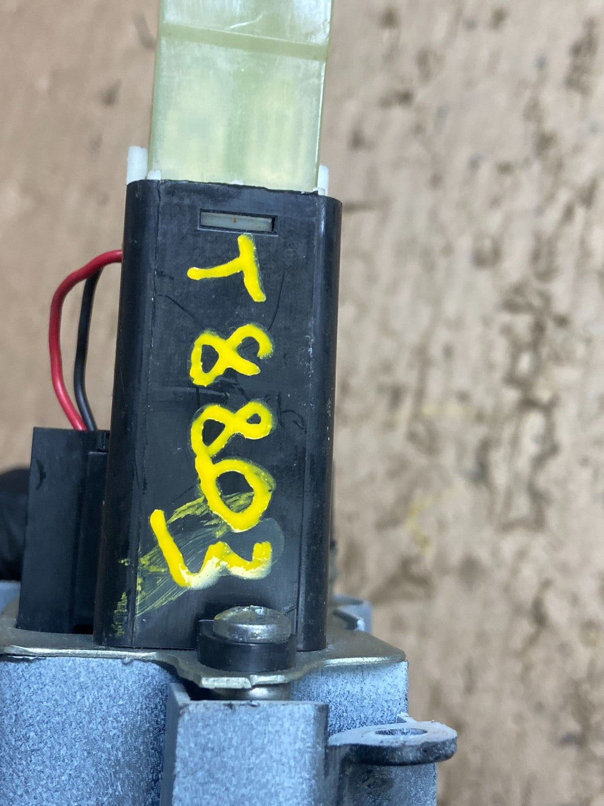 1985 Chrysler Chrysler Fifth Avenue 3747641 Rear Defogger Switch T8803 PS6