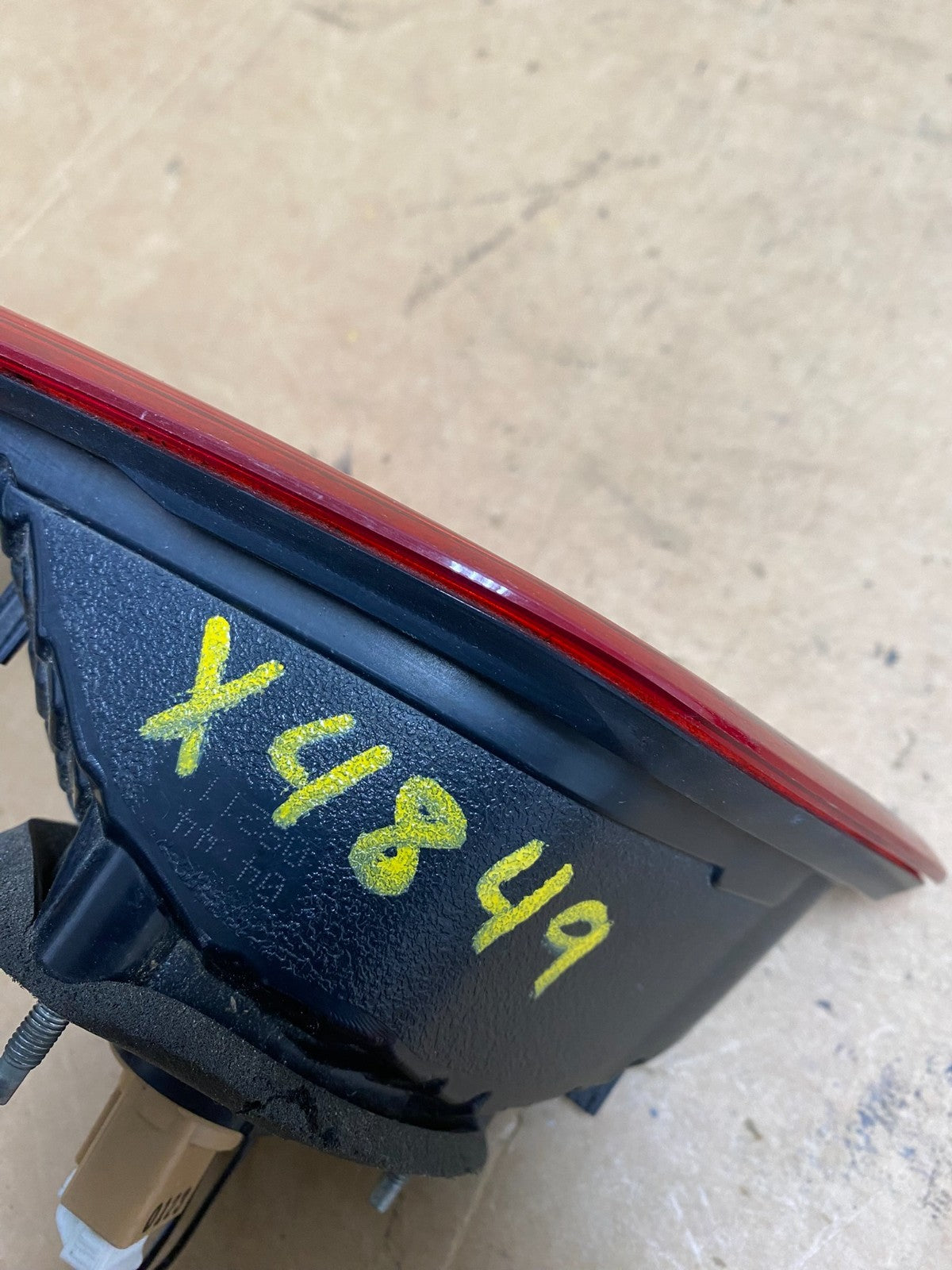2010-2014 Subaru Legacy Right Passenger Rh Side Tail Light Inner Oem X4849 DW6