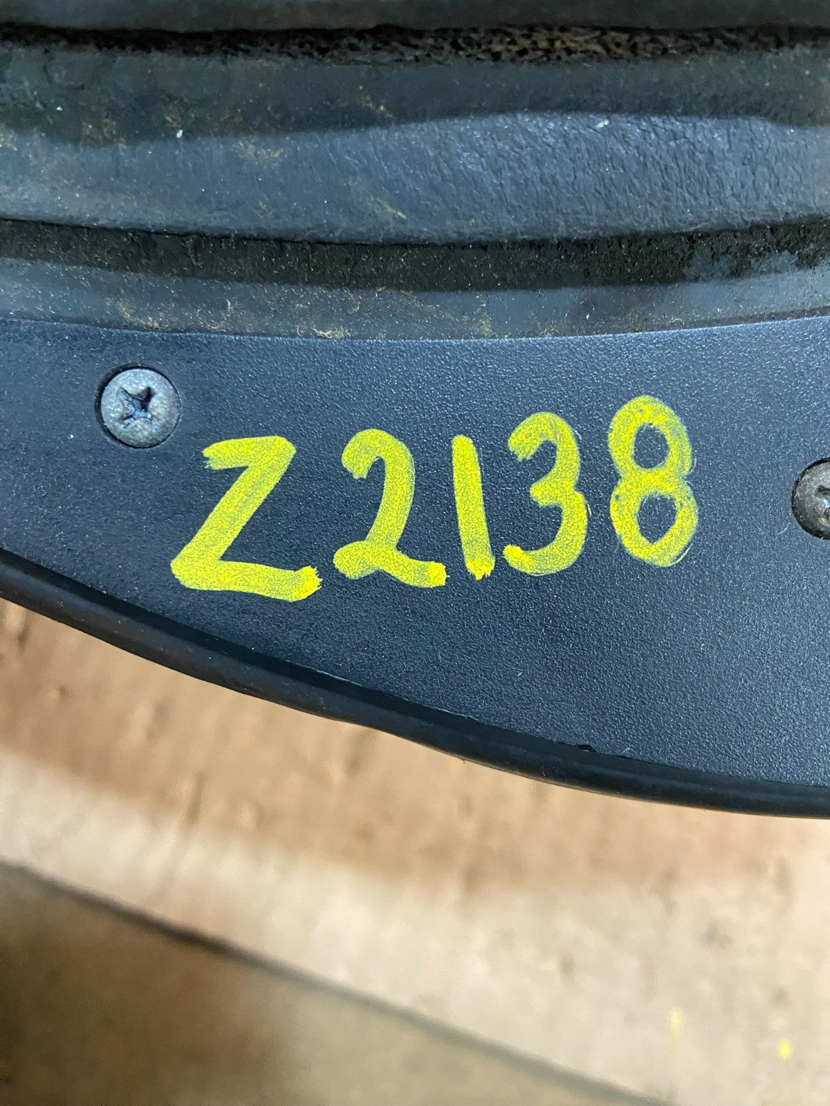2002-2005 Hyundai Sedona Right Passenge Rh Side Door Mirror Oem Z2138 MS10