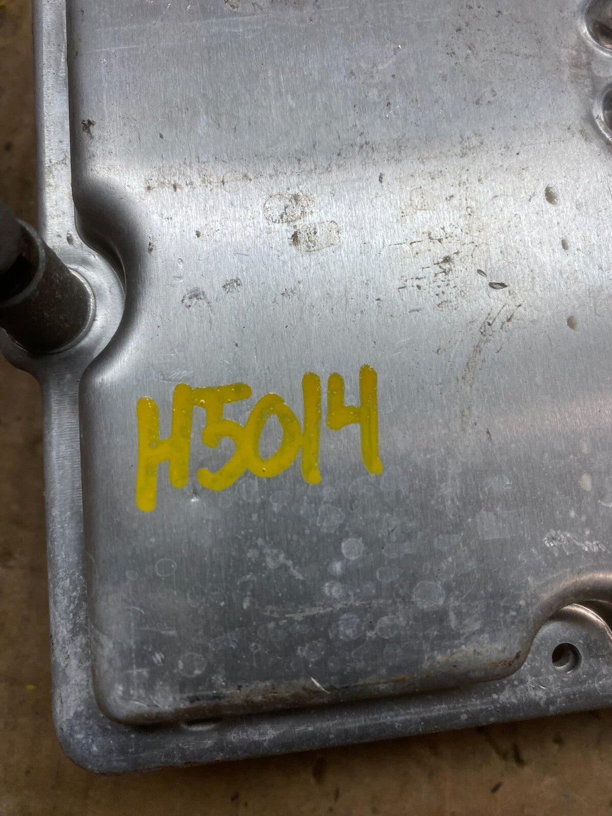 2006 Dodge Magnum Charger 5.7L Engine Control Unit ECU H5014 DG15