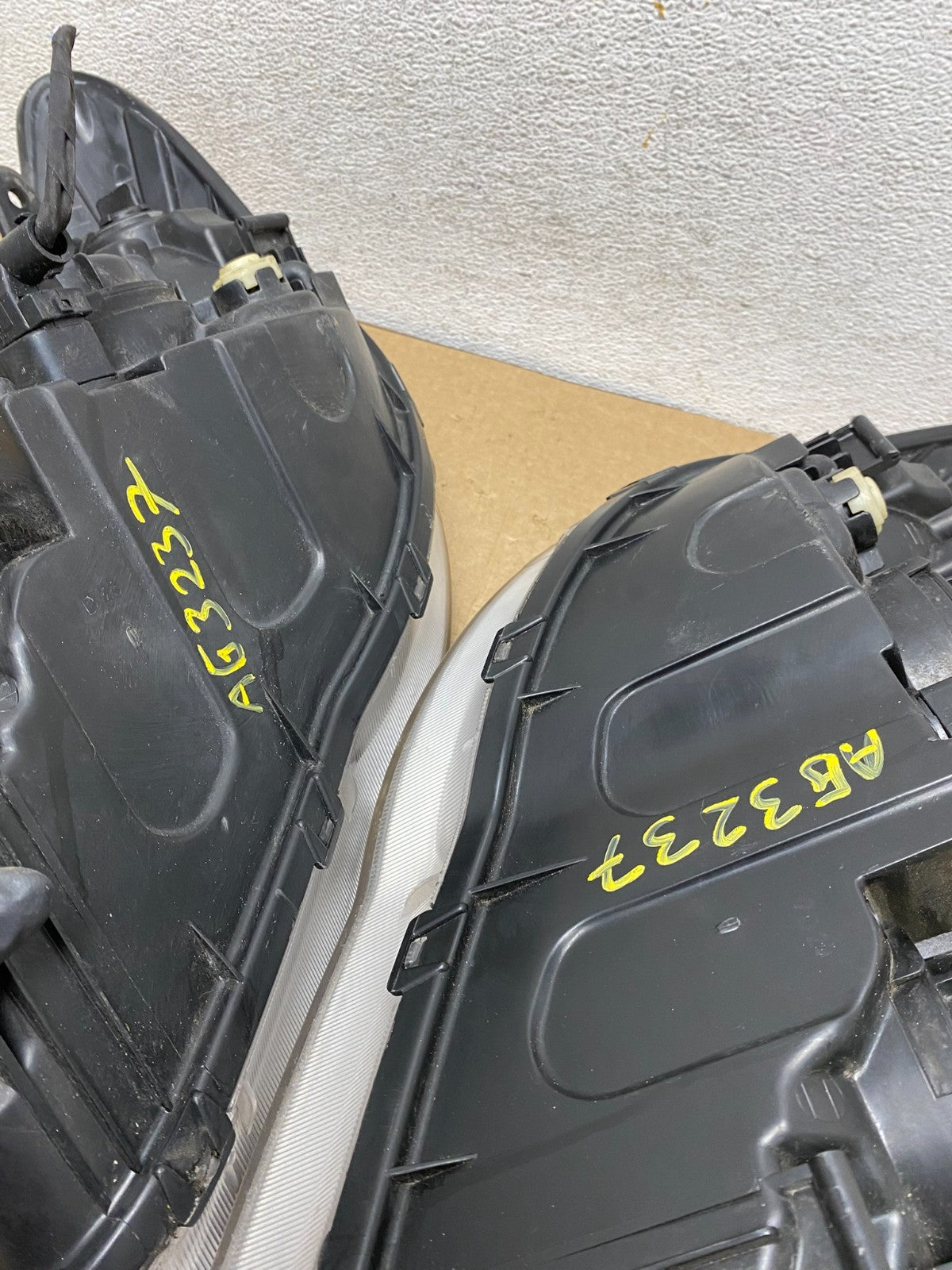 2007 2008 2009 2010 Hyundai Elantra Left+Right Side Headlights AG3237 DW9