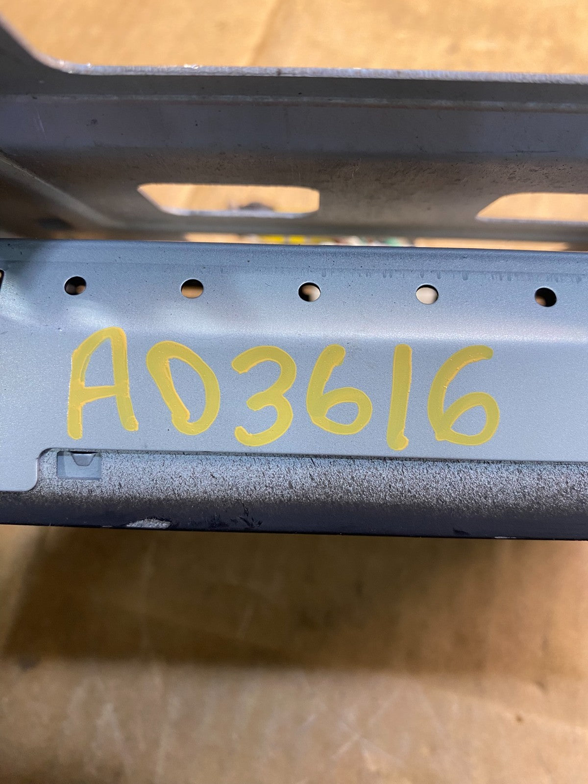 2008 to 2012 Nissan Armada QX56 Display Screen Information ad3616 DG6