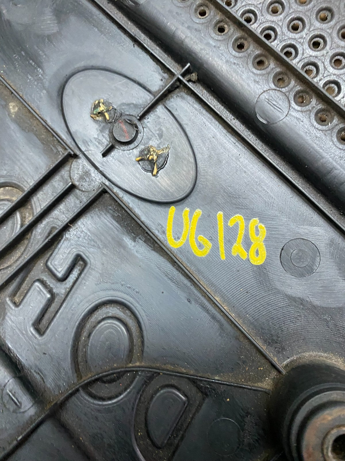 2005 2006 2007 Hyundai Sonata Engine Motor Cover U6128 DG9
