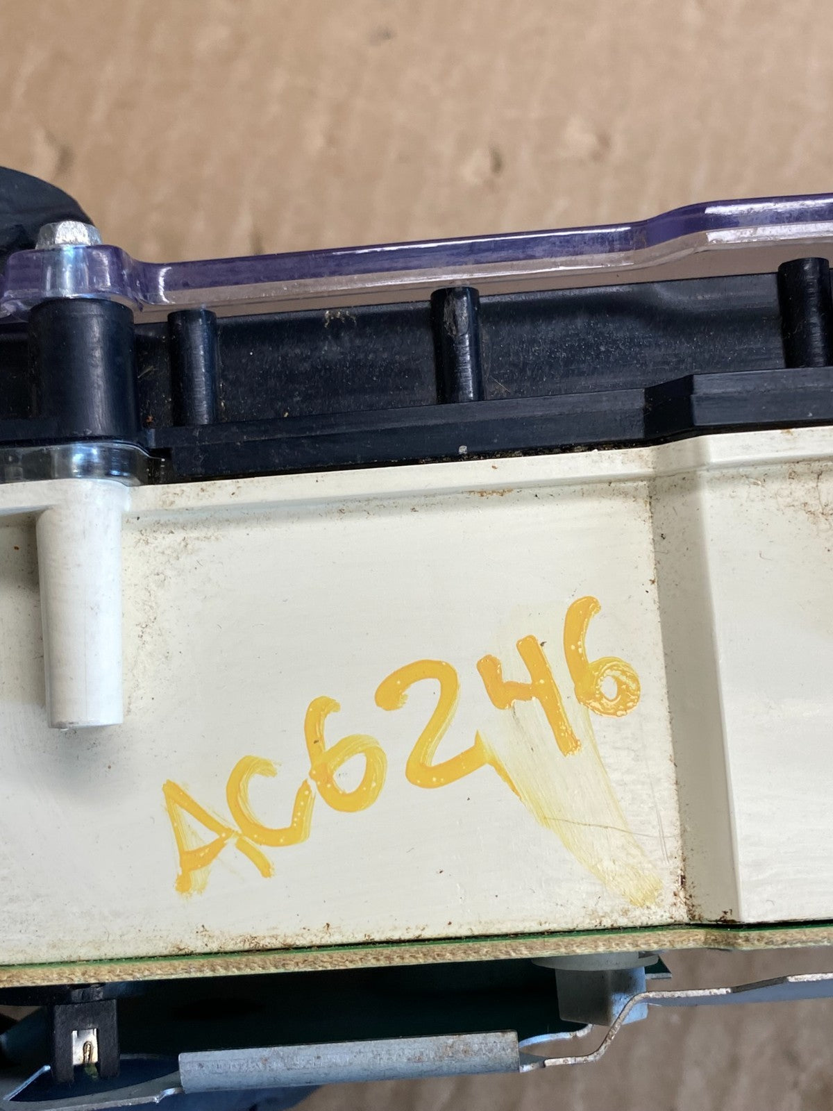 1993 to 1994 Buick Lesabre Speedometer Gauges Cluster ac6246 DG8