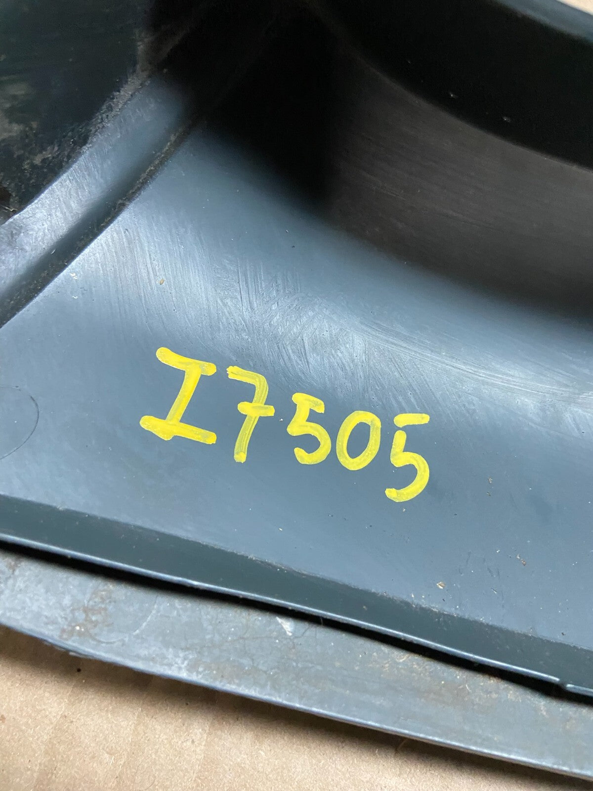 1996 to 2002 Chevrolet Express 3rd Third Brake Light Trim Spoiler i7505 DG9