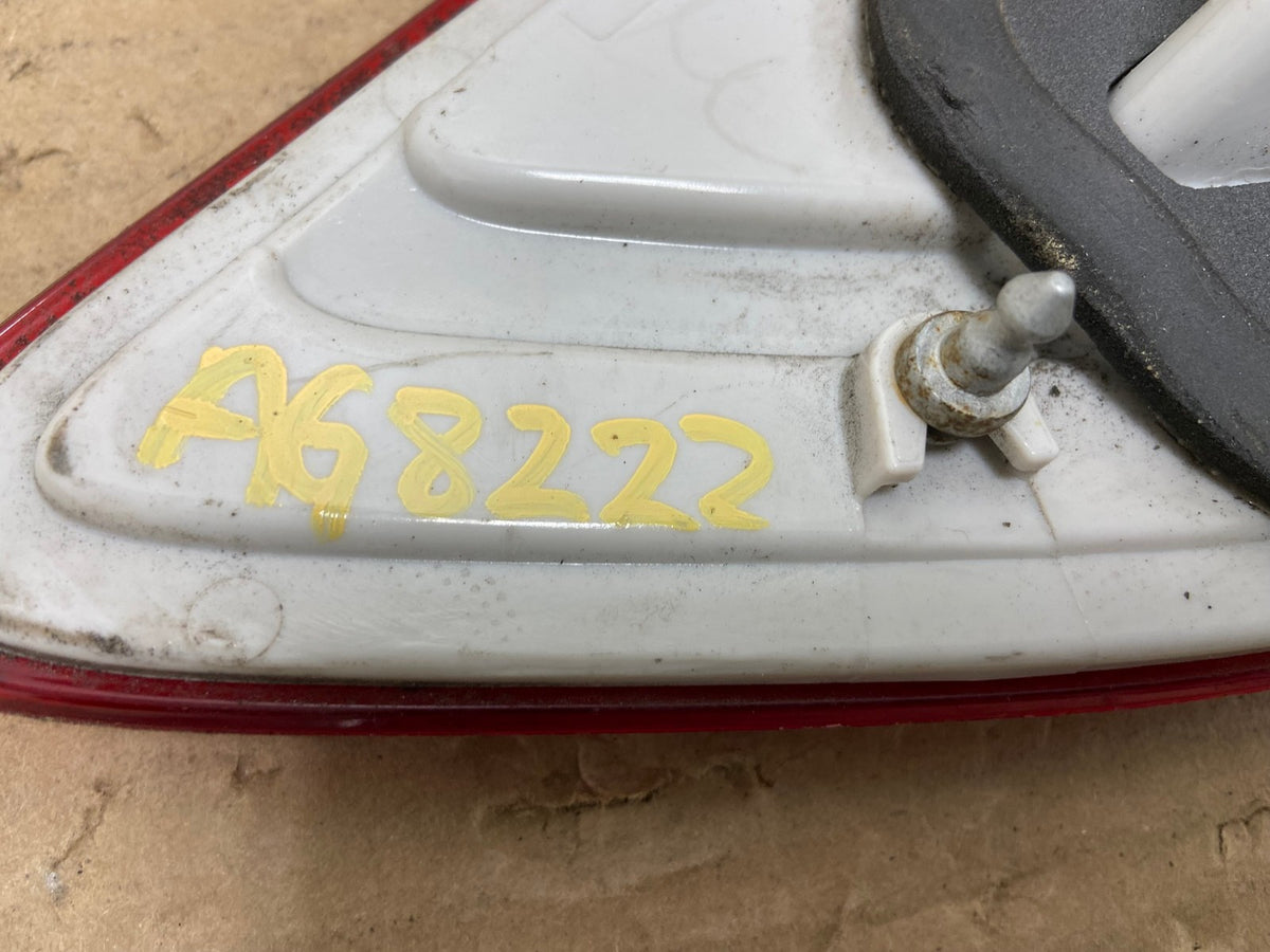 2013 to 2016 Ford Escape Left Driver LH Side Inner Tail Light AG8222 LK6