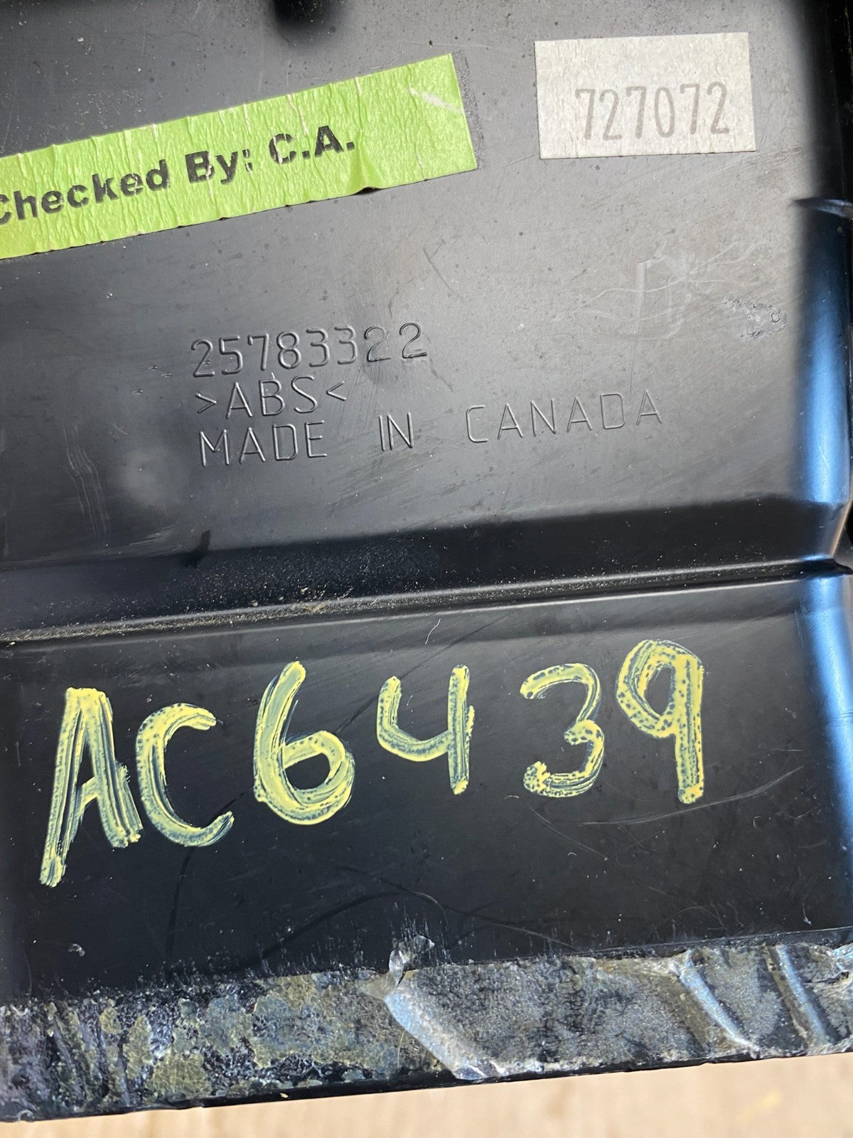 2007 to 2014 Silverado Sierra Center Console Radio Bezel Air Vents AC6439 DG9