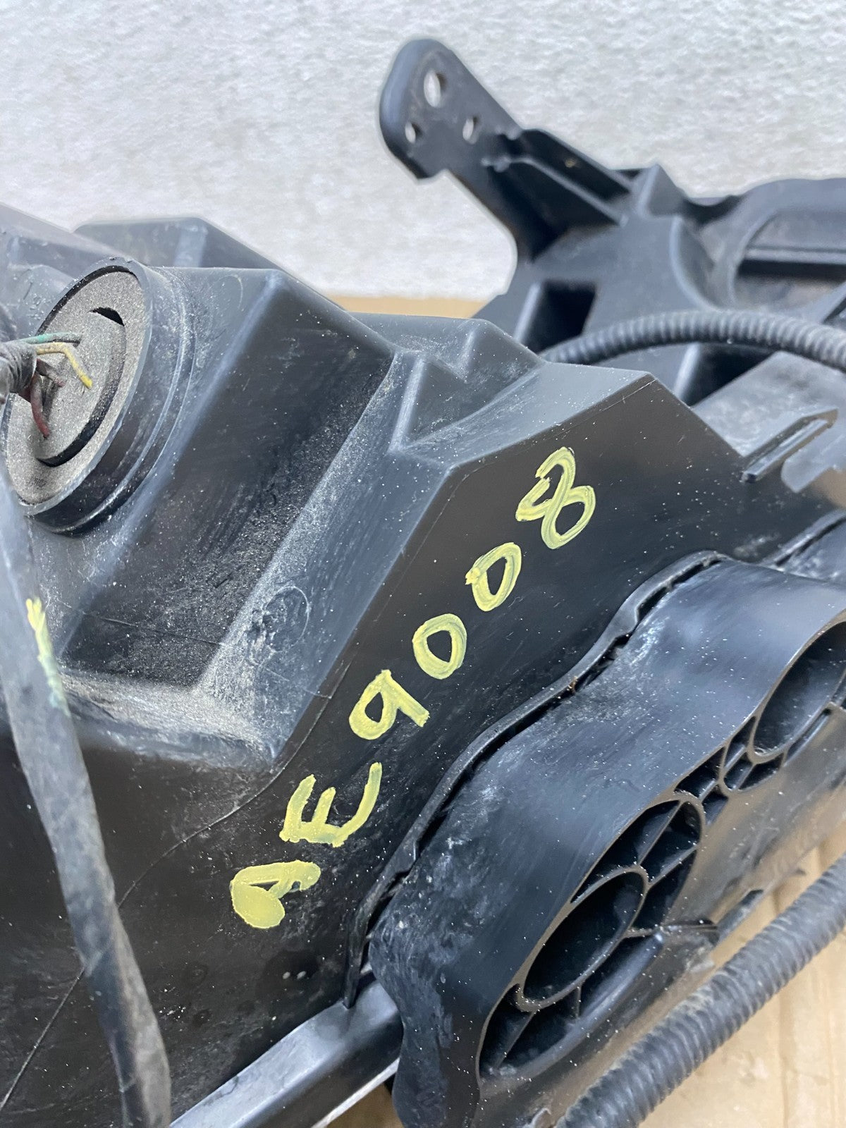 2015 to 2018 Nissan Murano Headlight Left Driver LH AE9008 DW10