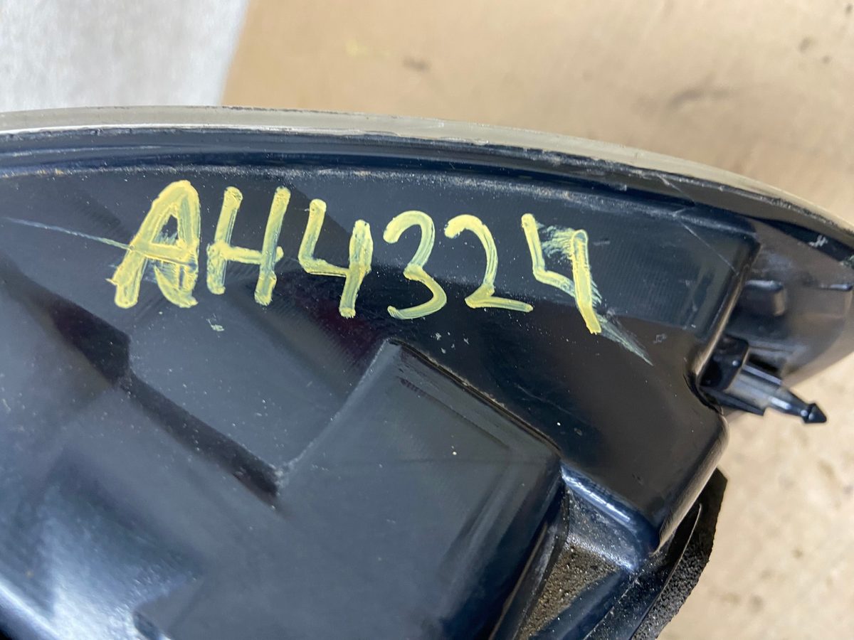 2004 2005 Toyota Prius Tail Light Left Driver Lh Side AH4324 LK6
