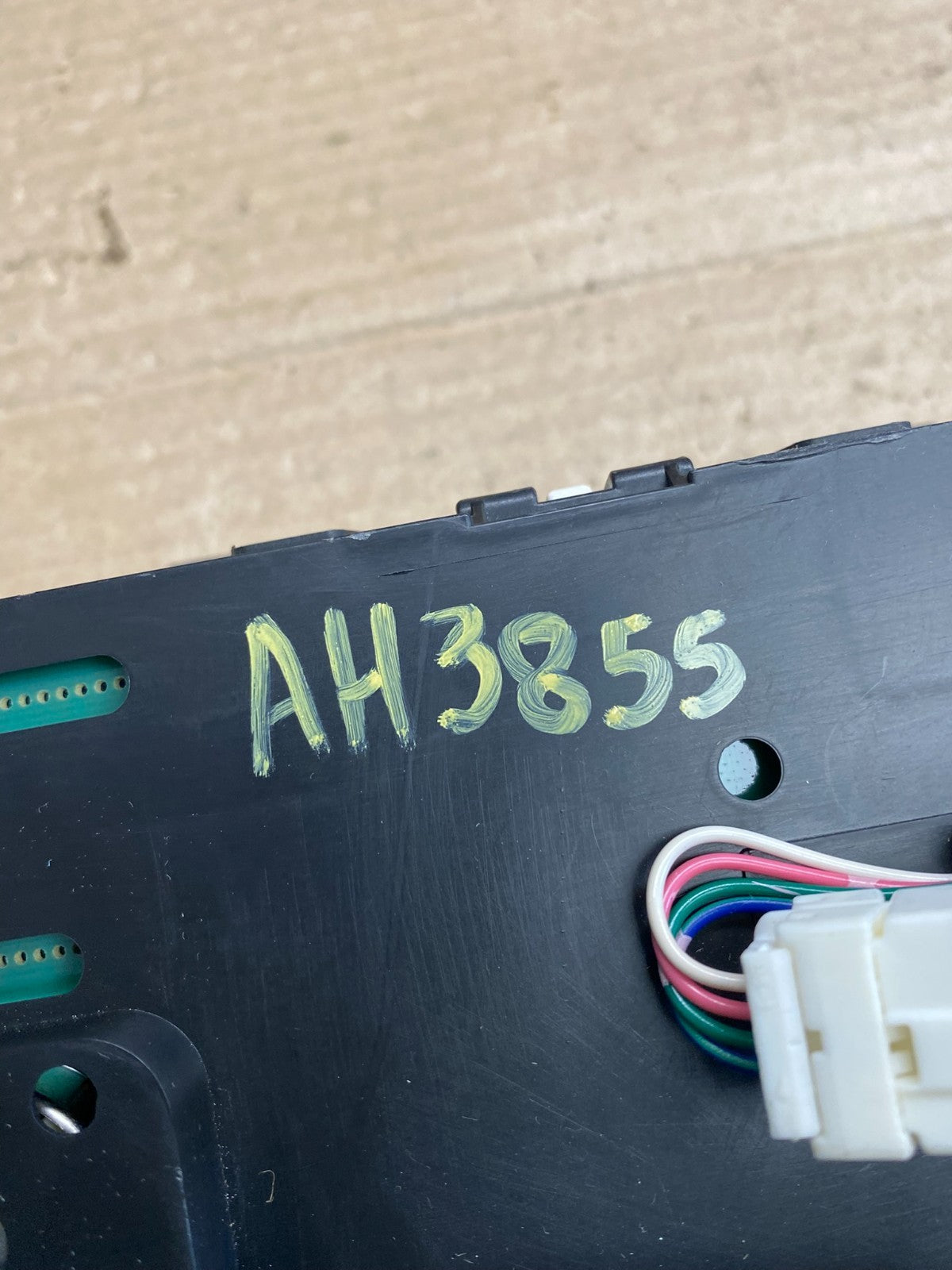 2001 to 2003 Nissan Pathfinder Speedometer Cluster Gauge AH3855 DG6