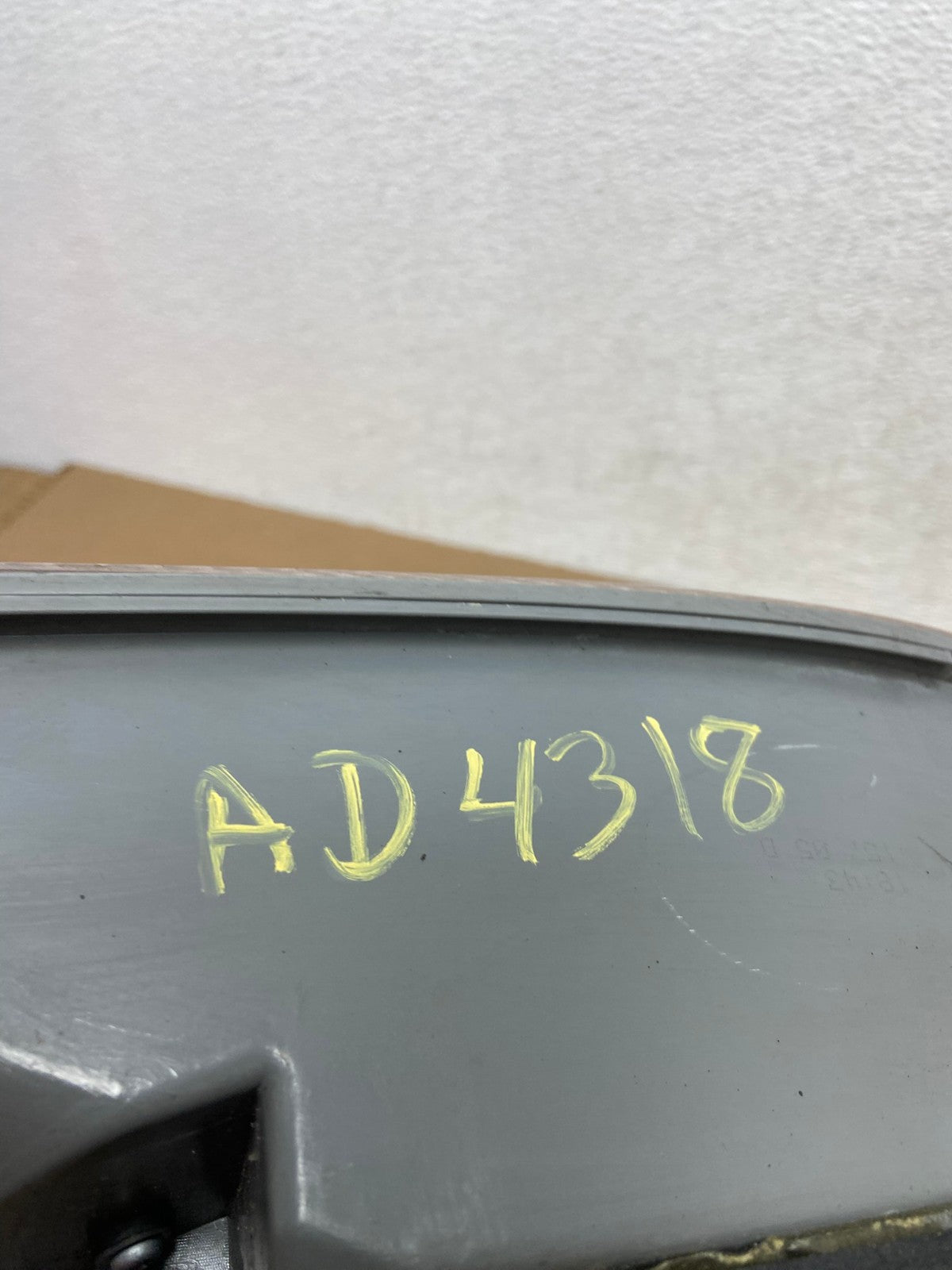 2005 to 2006 Toyota Camry Tail Light Right Passenger Side AD4318 LK7