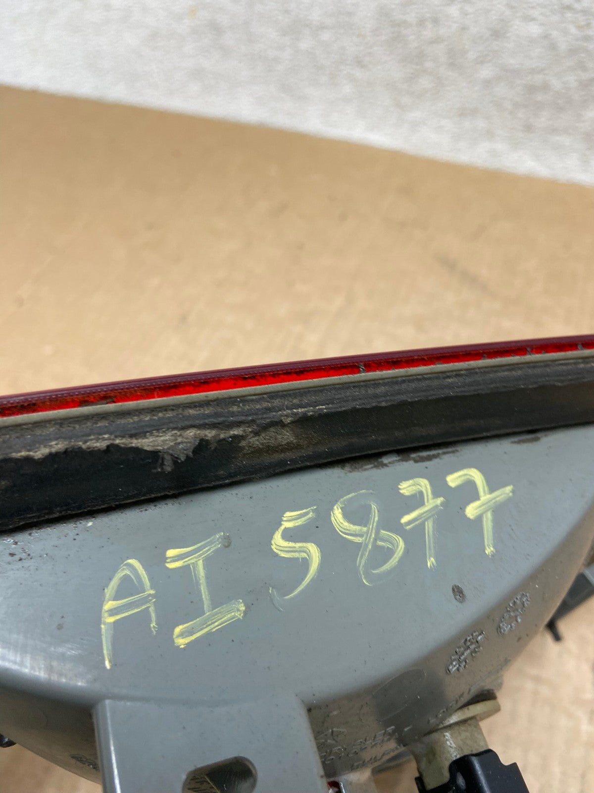2011-2013 Jeep Grand Cherokee Left Driver Side Lh Inner Tail Light AI5877 LK5