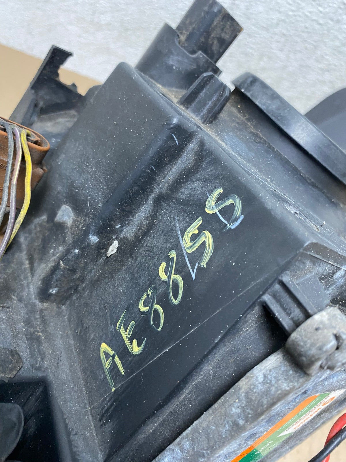 2009 2010 2011 2012 Ford Flex Right Passenger Headlight XENON AE8855 LK13