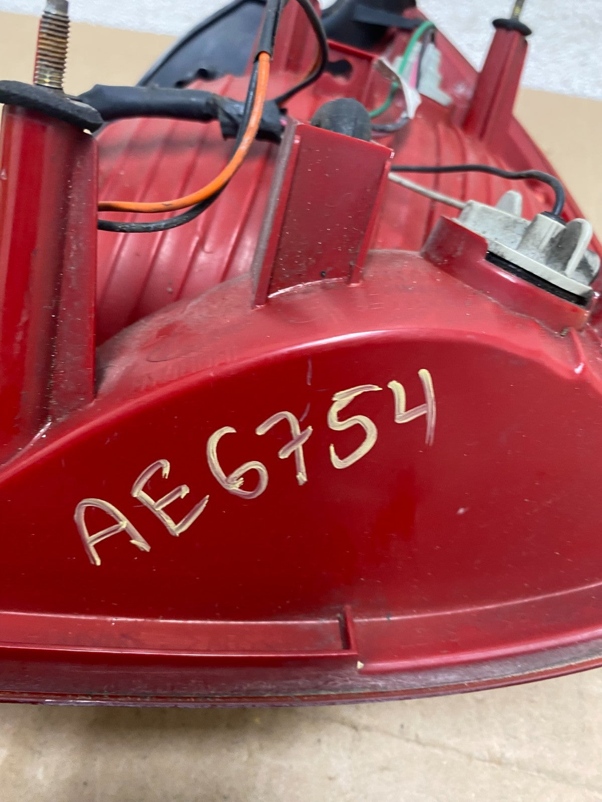 2001-2003 Sedan Hyundai Elantra Left Driver Lh Side Tail Light AE6754 DW8