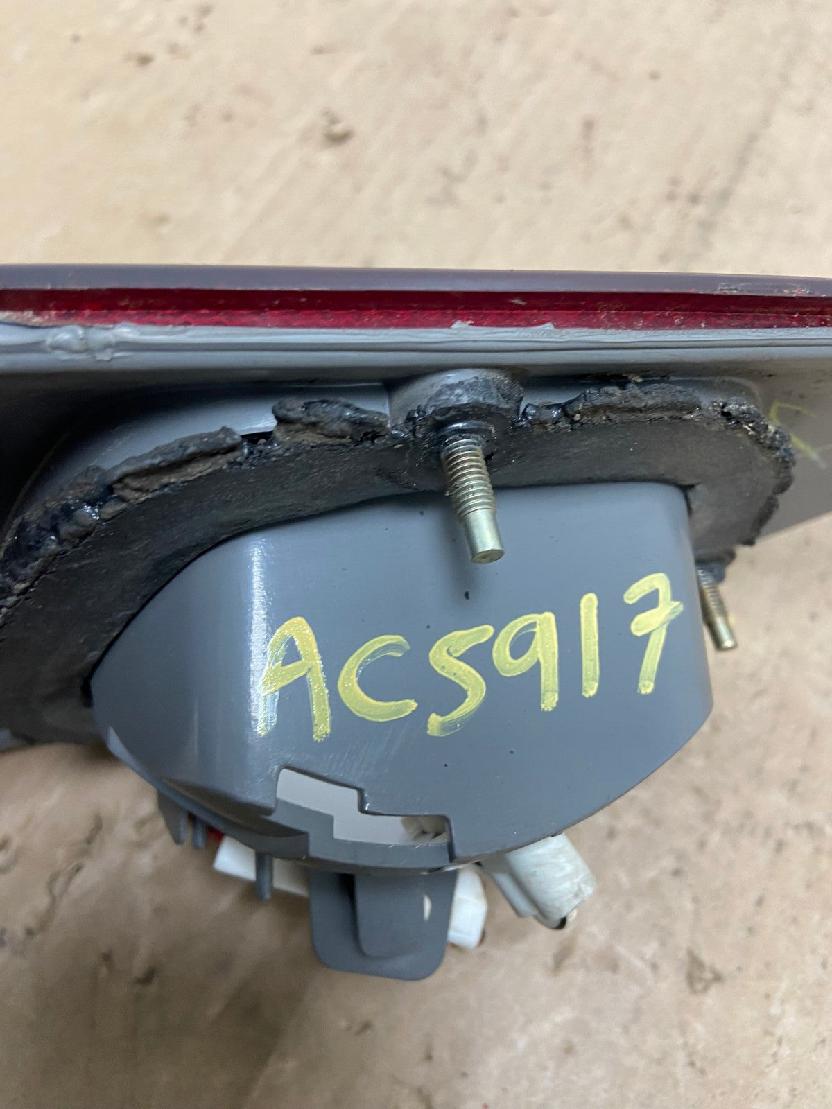 1998-2000 Toyota Corolla Left Driver LH Side Inner Tail light AC5917 LK6