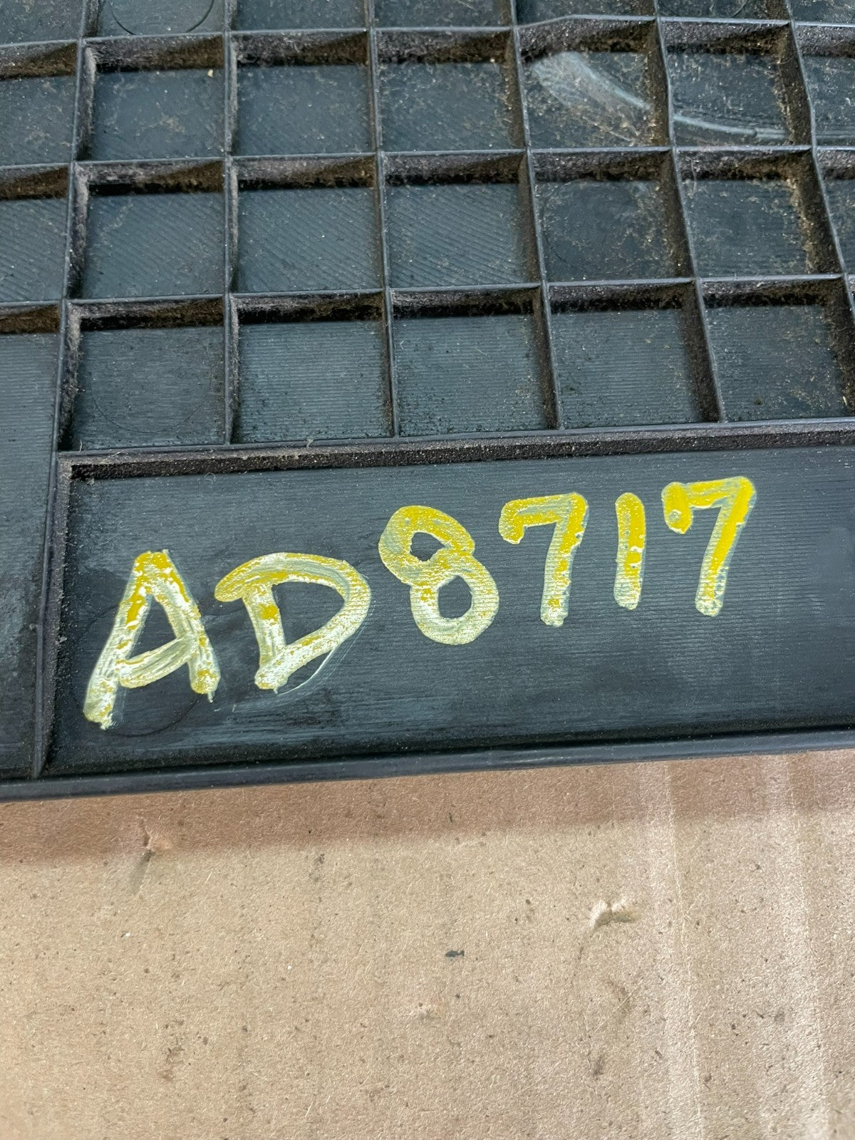 2004 to 2006 Mazda 3 DOHC 16 VALVE Engine Shield Top Cover AD8717 DW5