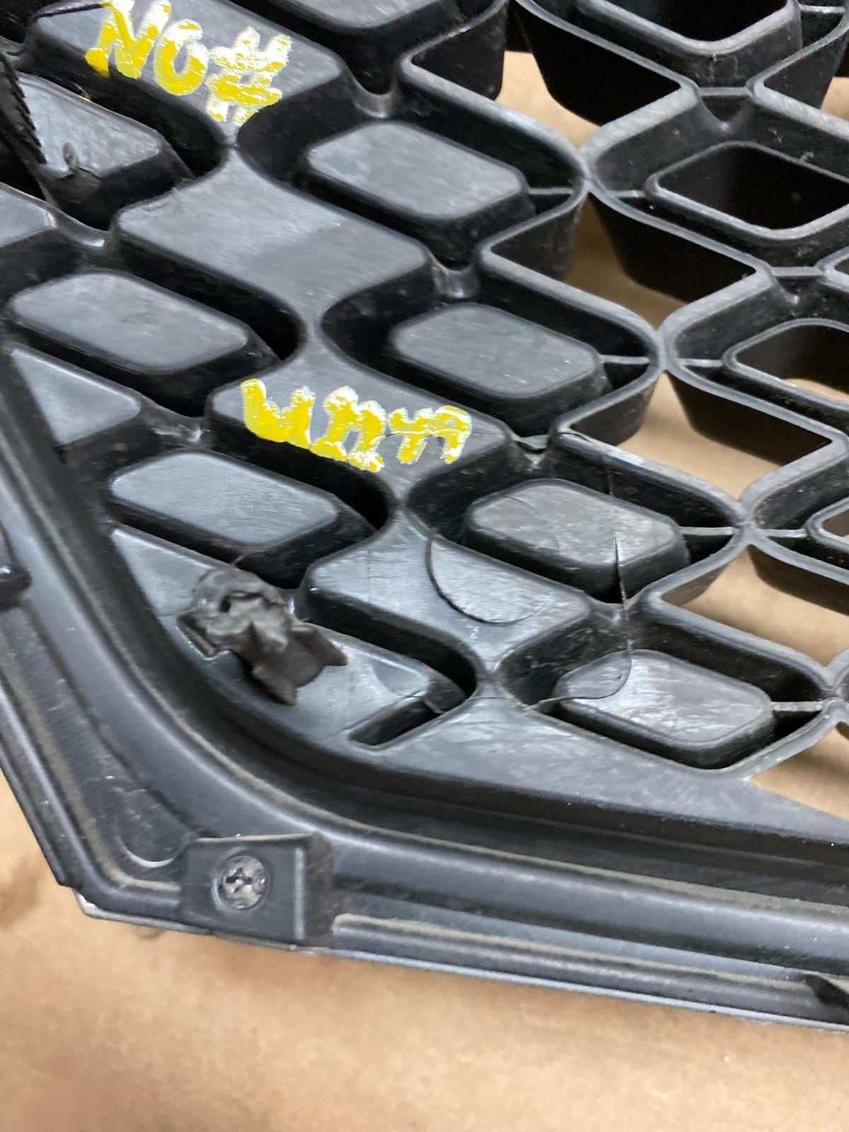 2011 2012 2013 Kia Optima Upper Grille Grill Chrome W2249 DG10