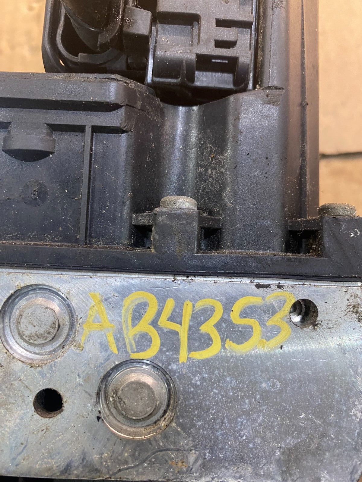 2007 to 2008 Audi A4 ABS Anti-Lock Brake Pump OEM ab4353 DG7