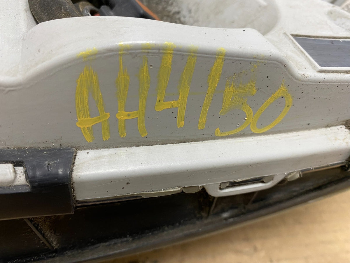 2008 to 2012 Chevrolet Malibu Left Driver LH Side Headlight AH4150 DW10