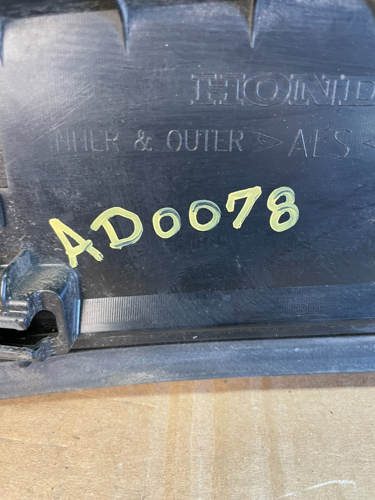 2011 to 2017 Honda Odyssey Rear Trunk Spoiler Gate AD0078 DG7