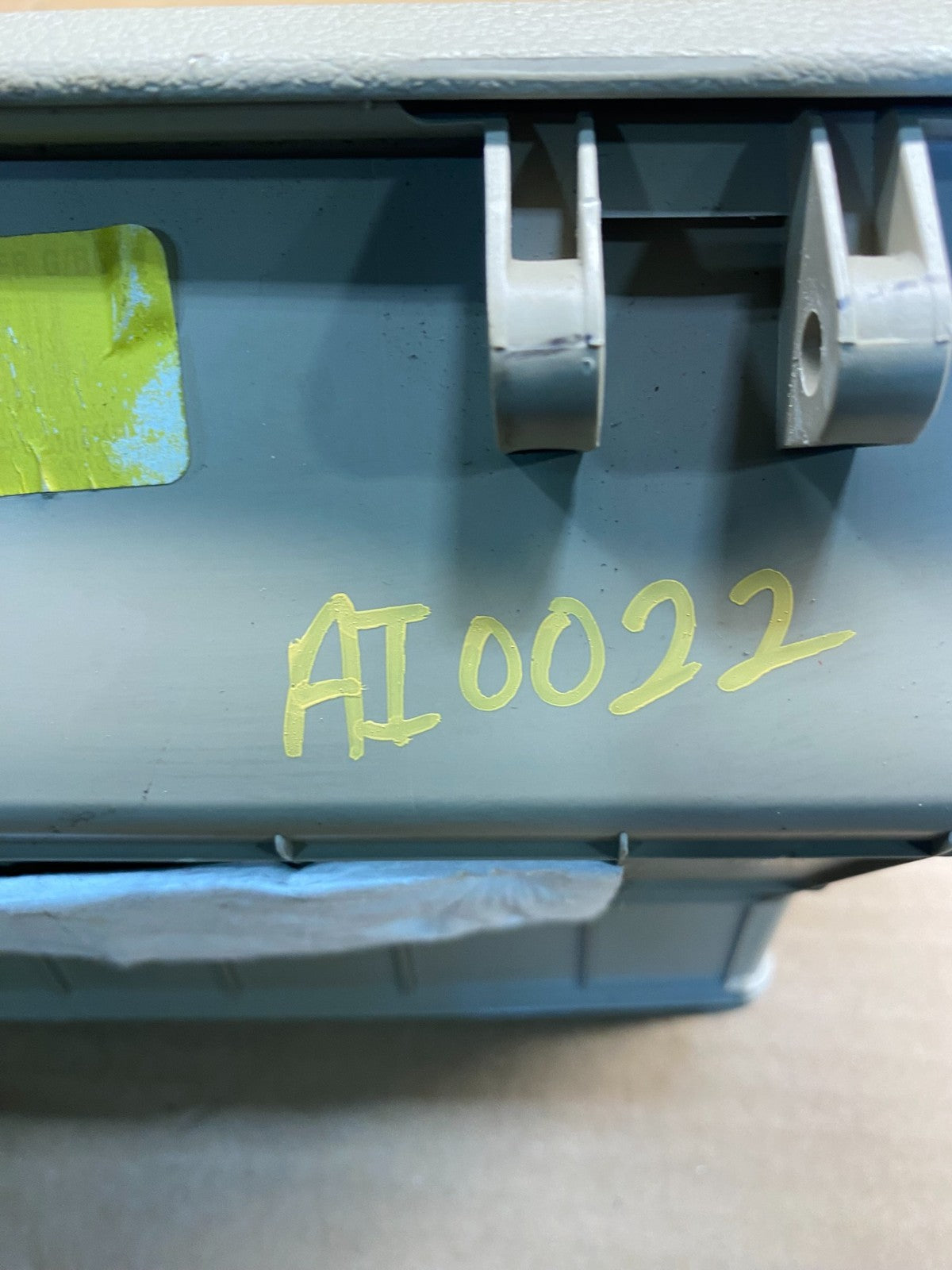 2015 to 2017 Hyundai Sonata Glove Box AI0022 DW7