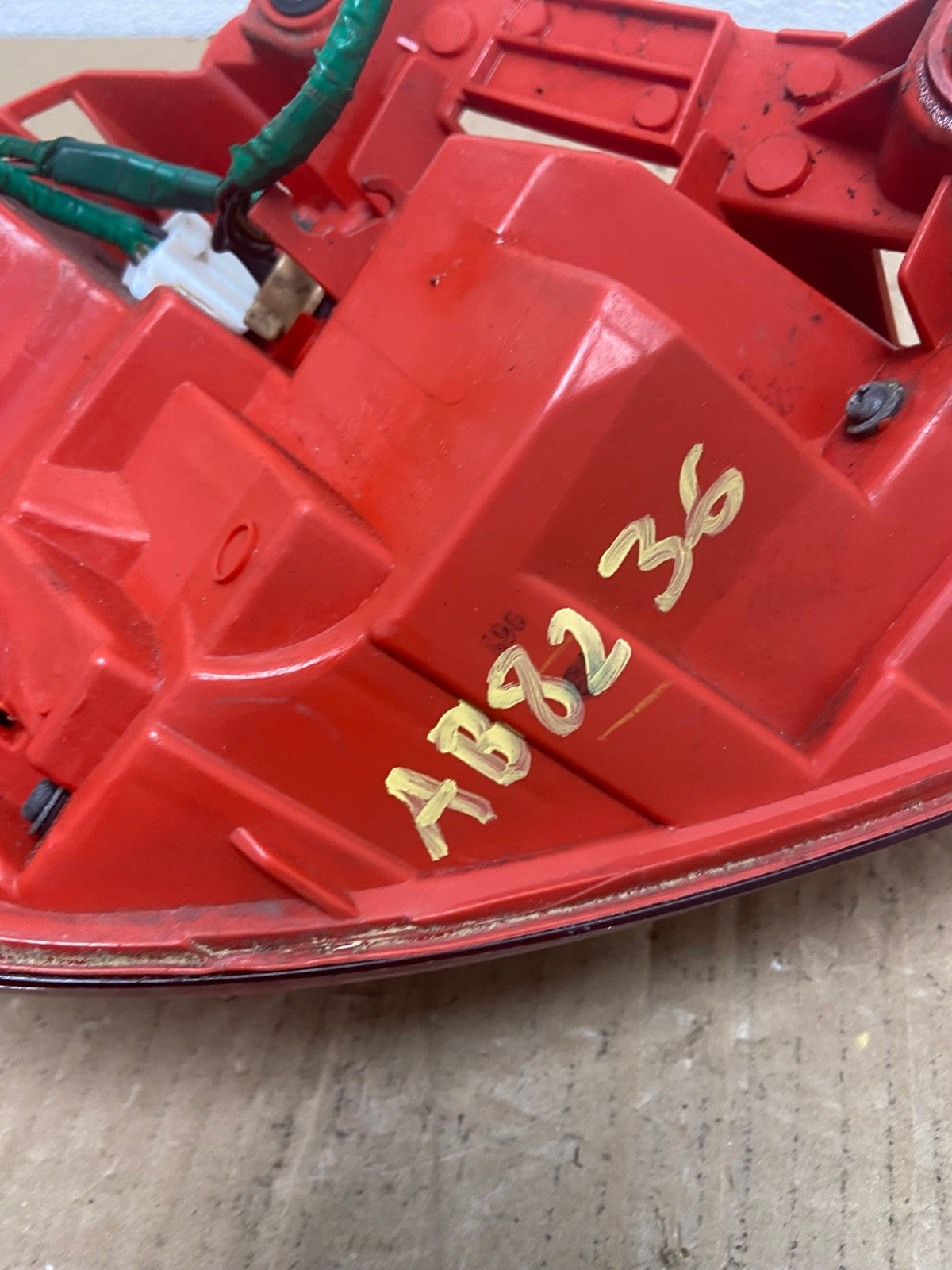 2009 2010 Nissan Murano Right Passenger Rh Side Tail Light Oem AB8236 LK6