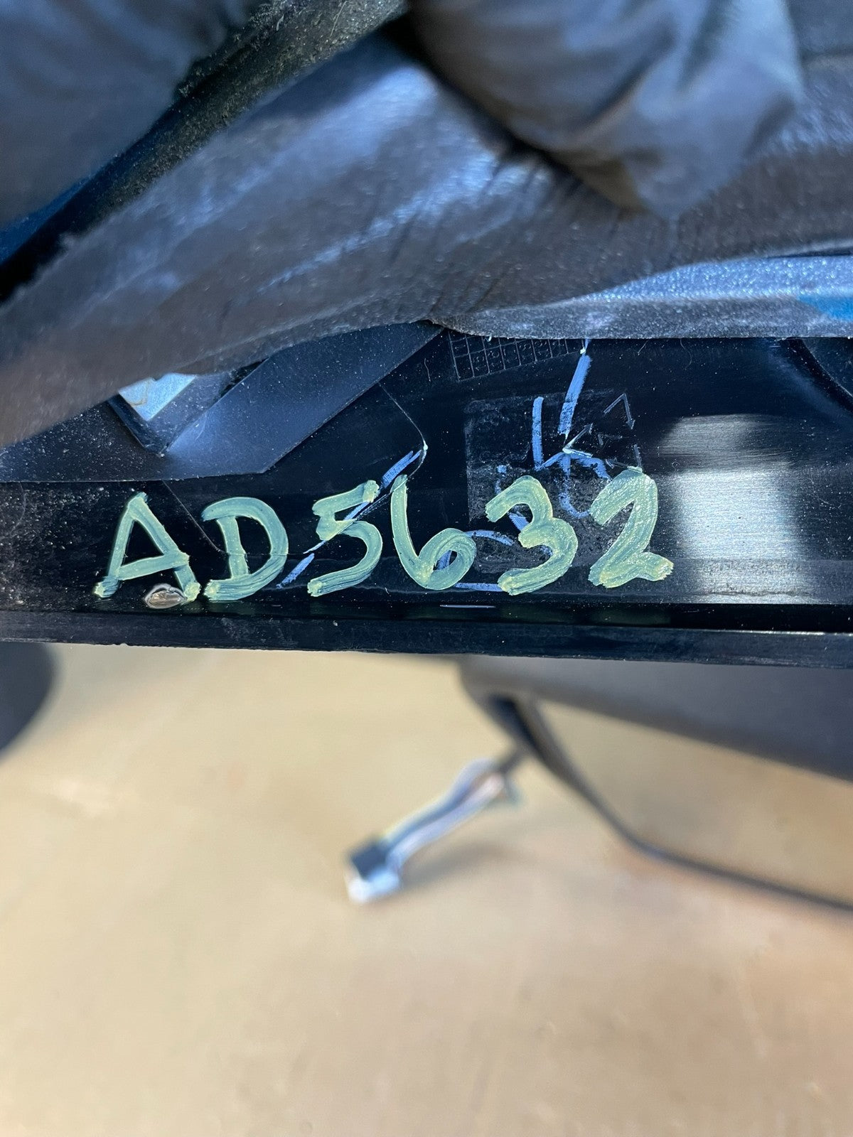 2013-2018 Dodge Ram 1500 Left Driver Heated Door Mirror AD5632 DW9