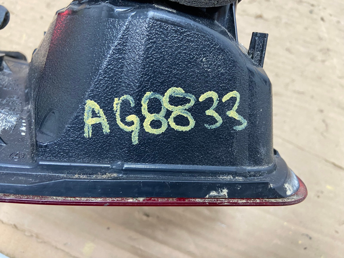 2010-2014 Subaru Legacy Right Passenger Rh Side Tail Light Inner AG8833 LK6