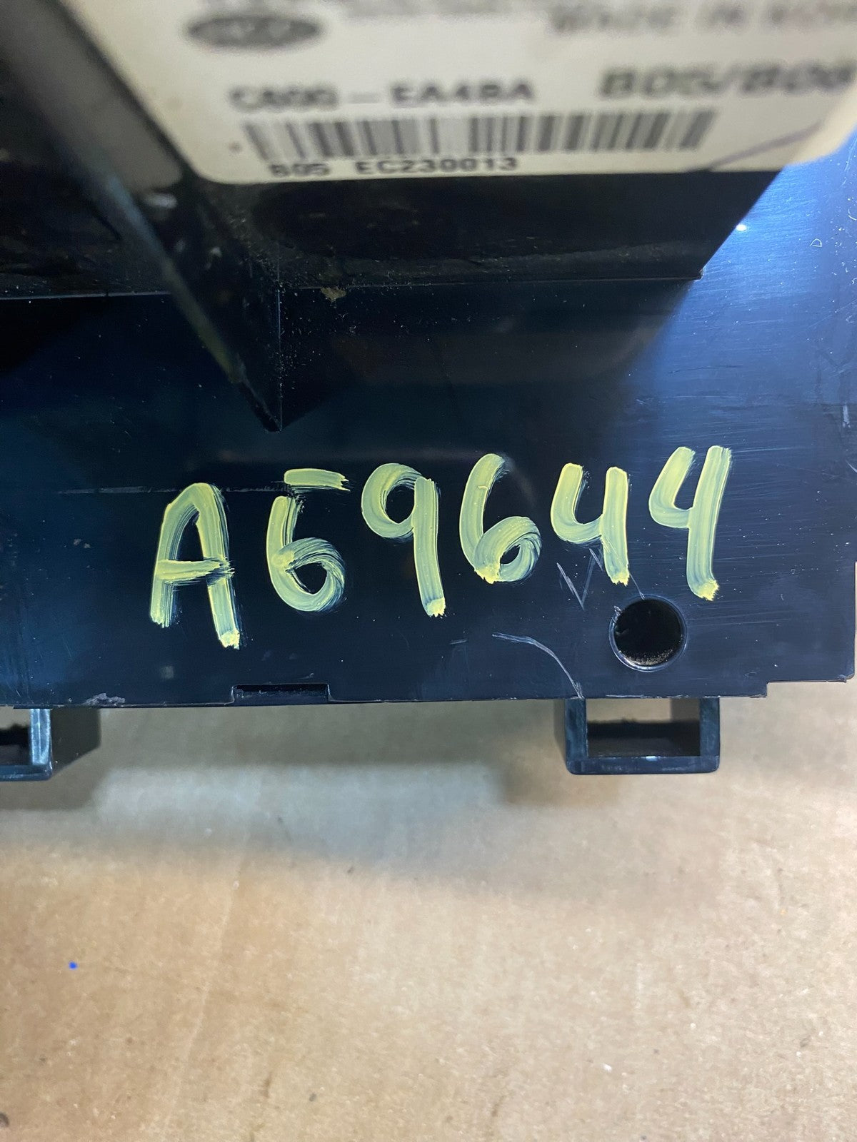 2006 - 2012 Kia Sedona AC Temperature Climate Control Switch ag9644 DG7