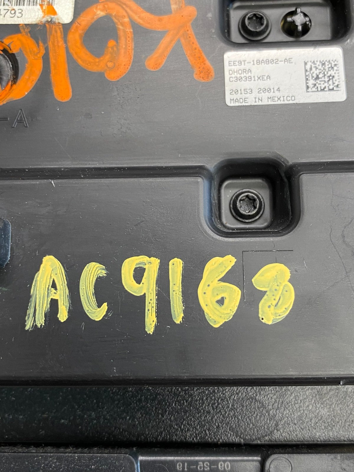 2013 to 2019 Lincoln MKT Radio Dual Climate Control Panel AC9168 DG5