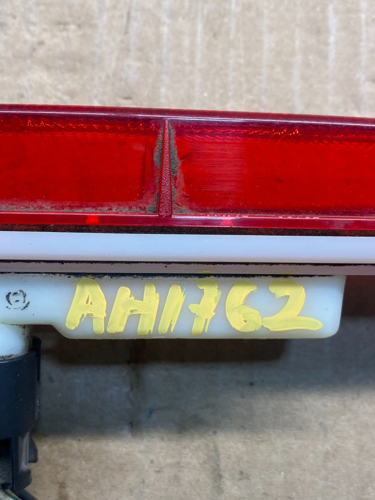 2011-2019 Chrysler Dodge Grand Caravan Stop 3rd Brake Tail light High AH1762 DG6