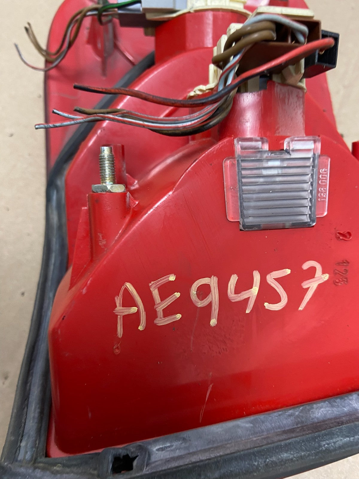 1995 to 1998 Audi A6 SW RH Passenger Side Tail Light AE94575