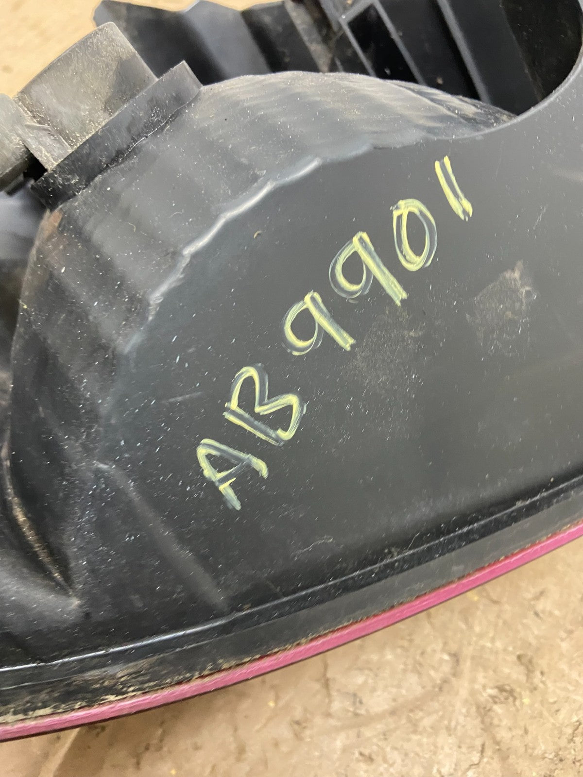 1998 - 2002 Lincoln Continental Right Passenger Rh Side Tail Light Oem AB9901 DW8