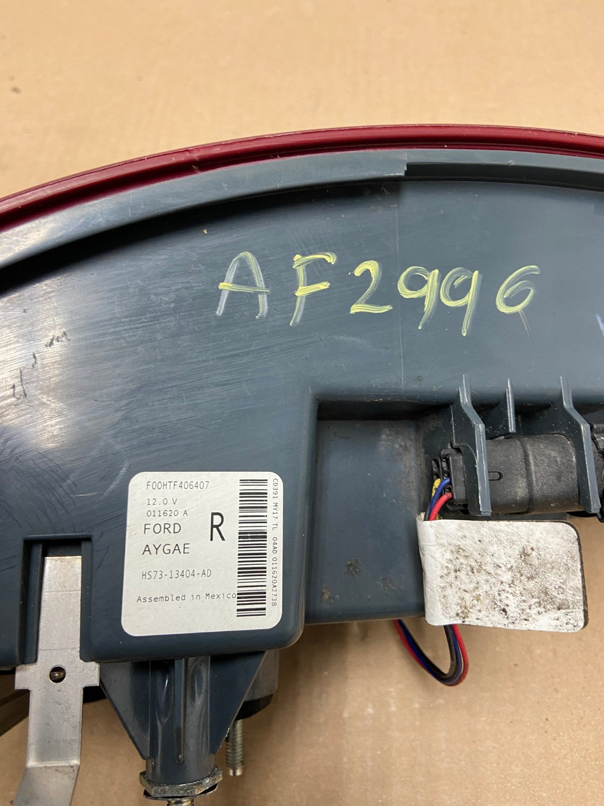 2017 - 2018 Ford Fusion Right Passenger RH Side Tail Light AF2996 LK7