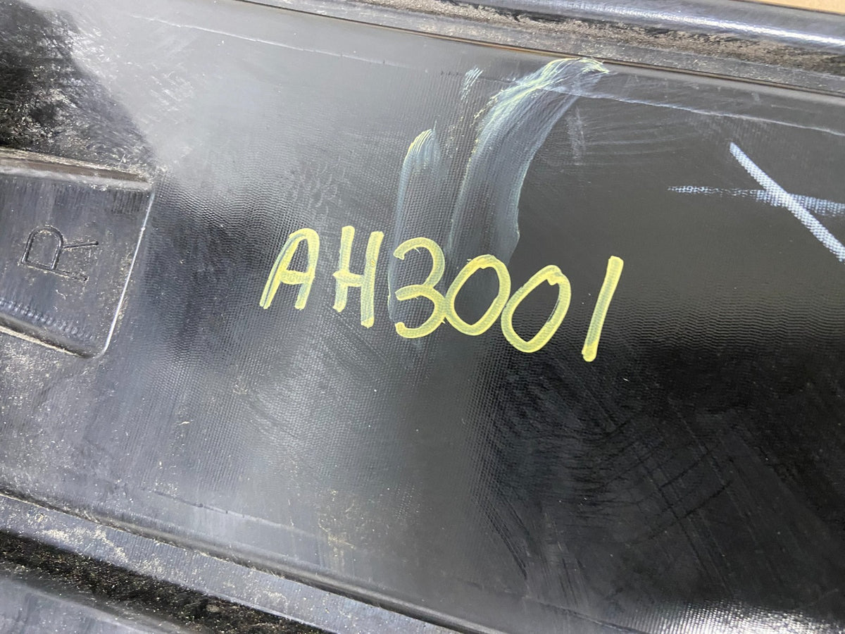 2005 2006 2007 Ford Freestyle Right Passenger RH Tail Light AH3001 DG9