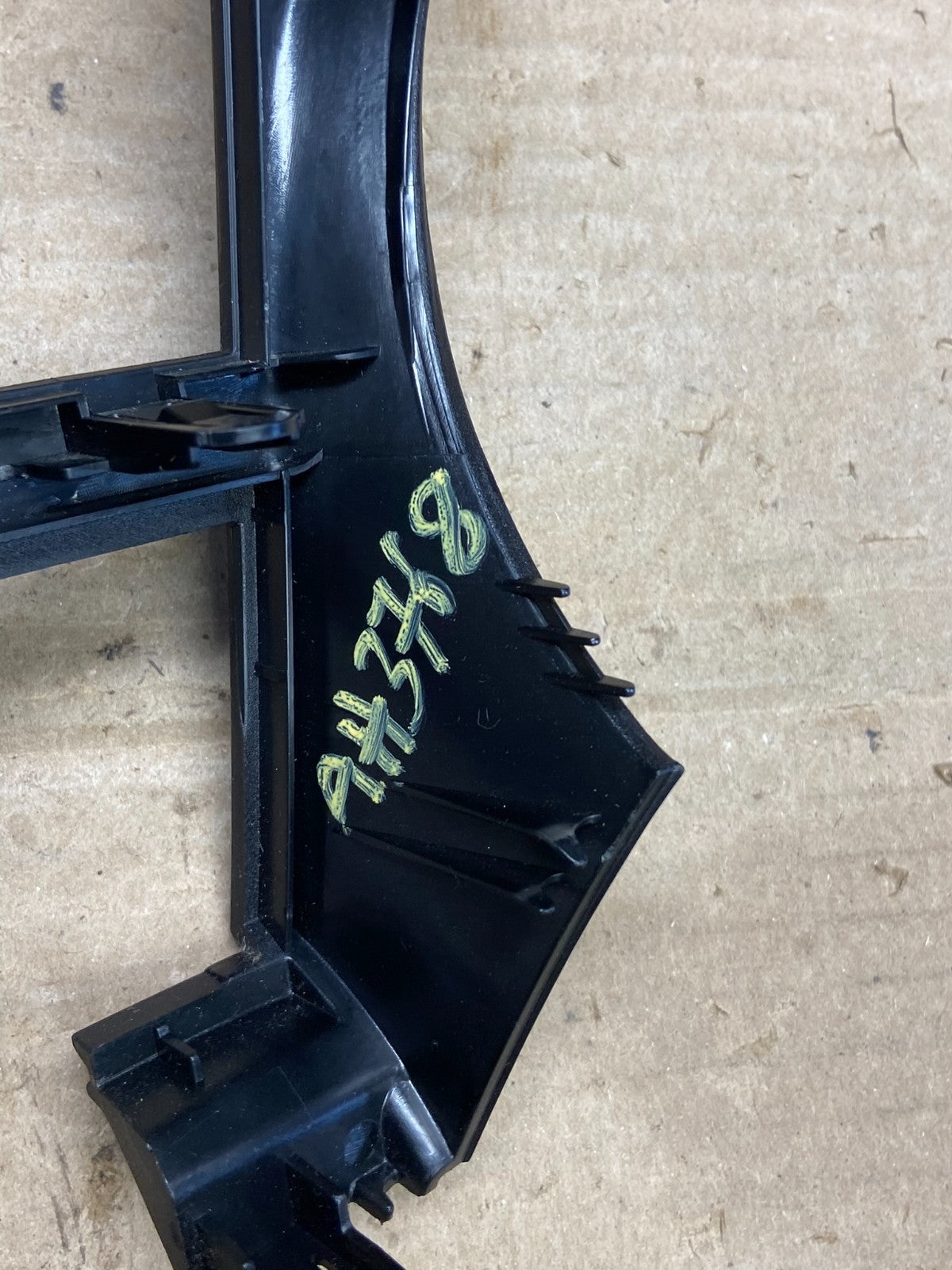 2010 to 2015 Toyota Prius Radio CD Player Screen Bezel Trim AH3768 DG6