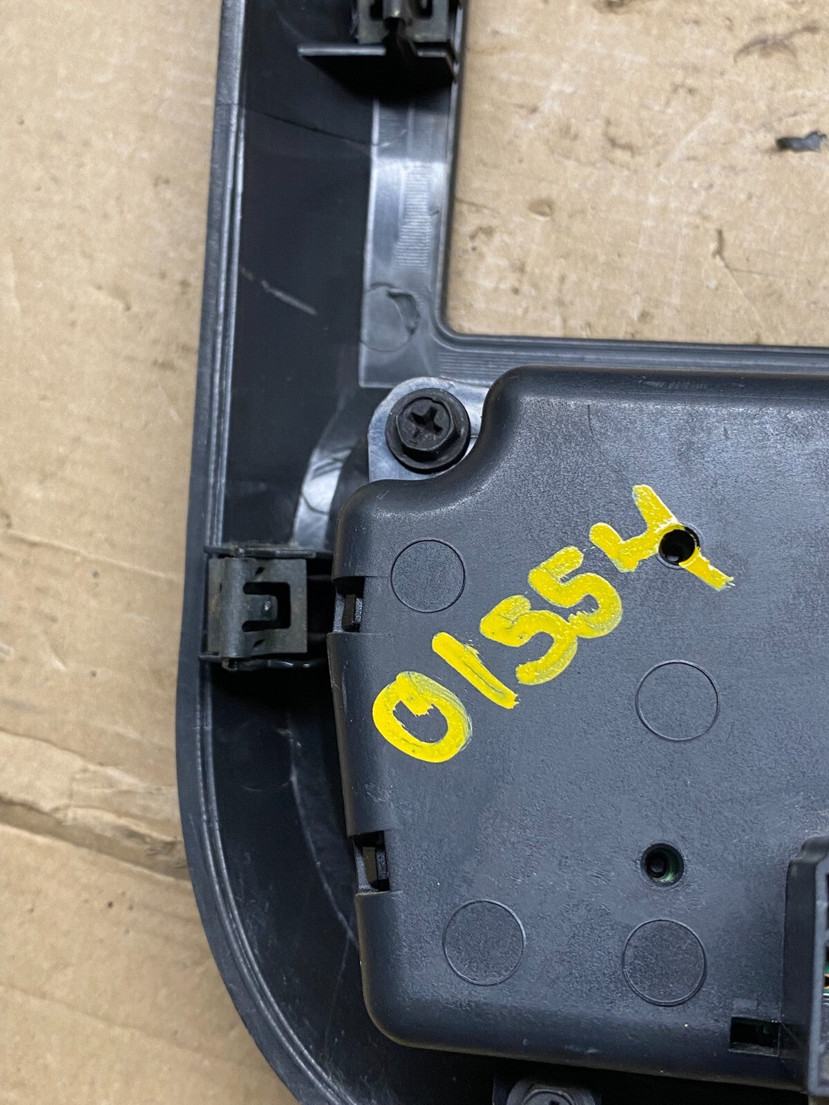 2011 to 2017 Jeep Compass Dash Climate Temperature Control Radio Bezel O1554 DG7