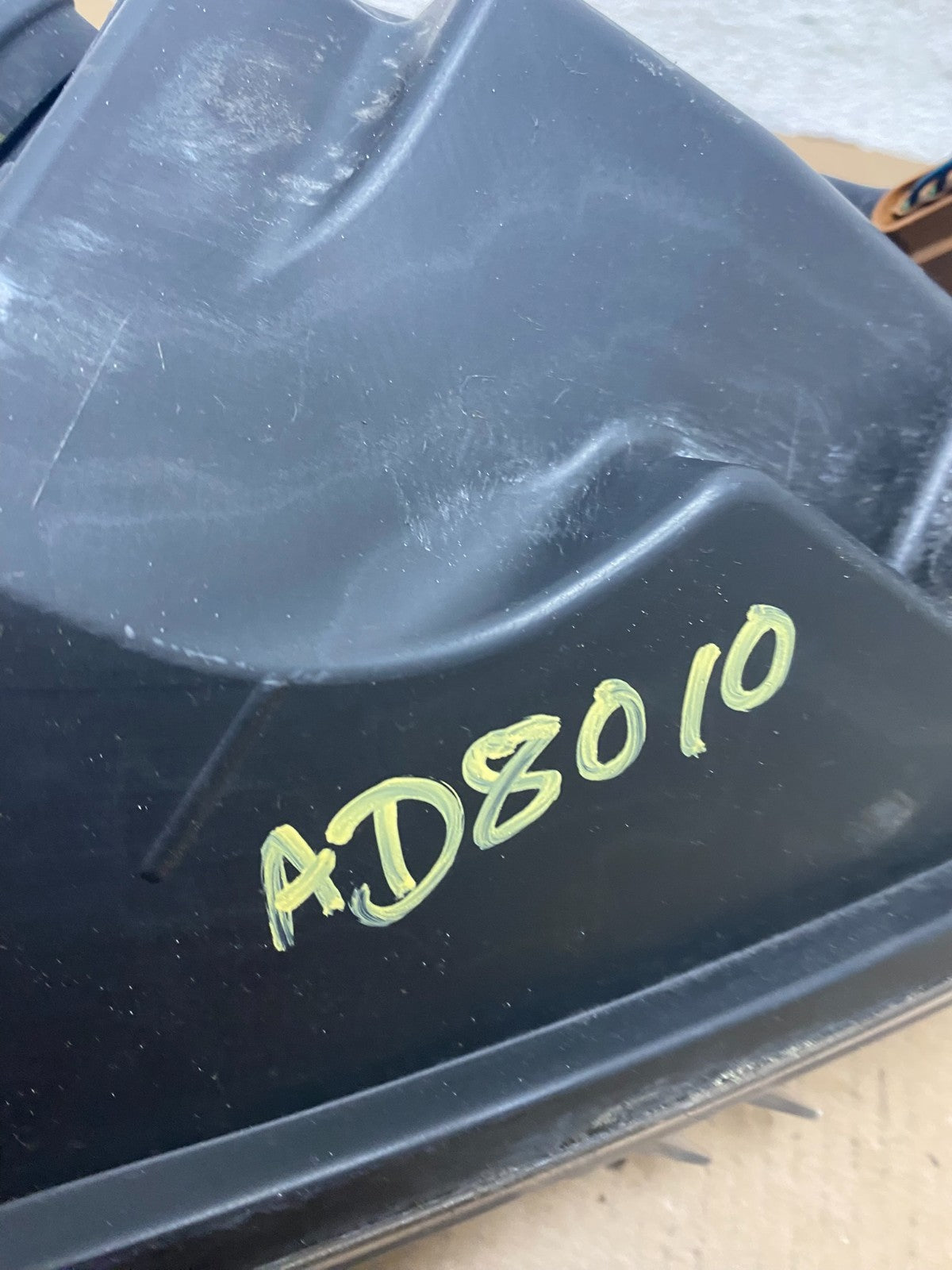 2010 2011 2012 Ford Fusion Left Driver LH Side Headlight Halogen AD8010 DW9