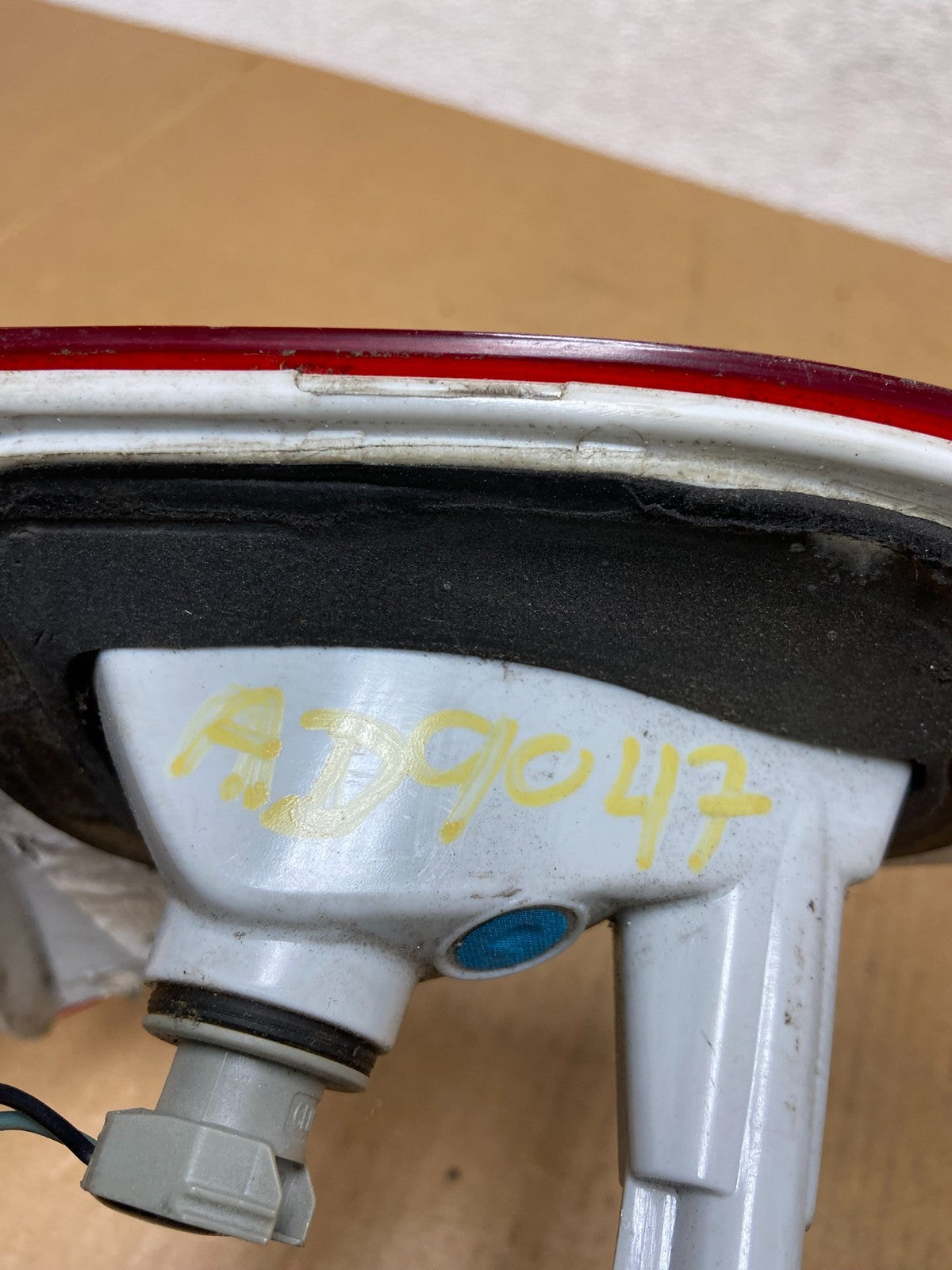 2013 to 2016 Ford Escape Left Driver LH Side Inner Tail Light AD9047 DW6