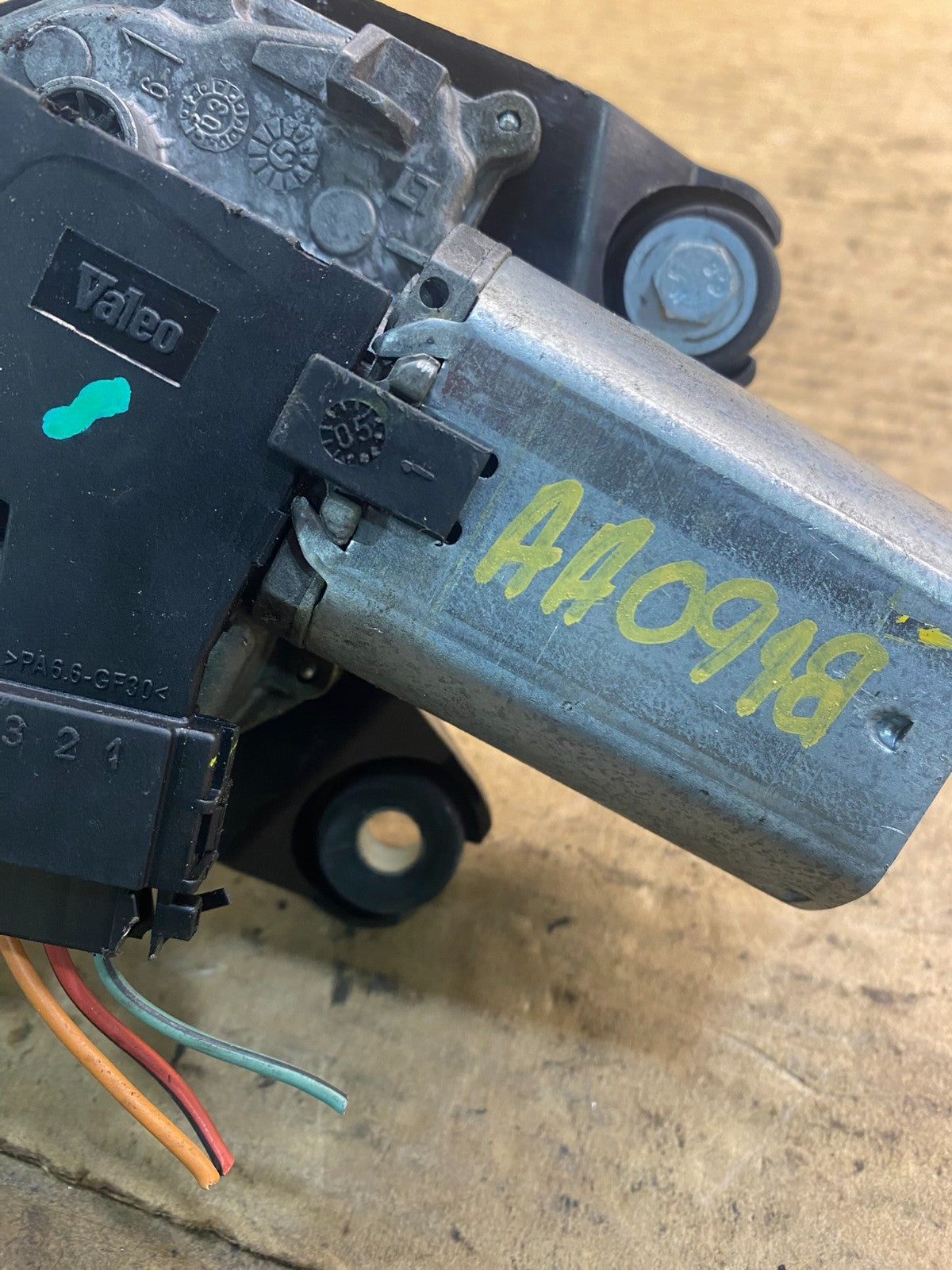 2013 - 2022 Chevrolet Trax Rear Wiper Motor AA09486