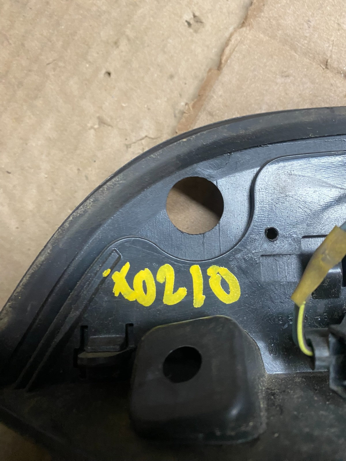 2020 to 2022 Ford Explorer Rear Tailgate Gate Trim Molding W/Camera OEM x0210 DG10