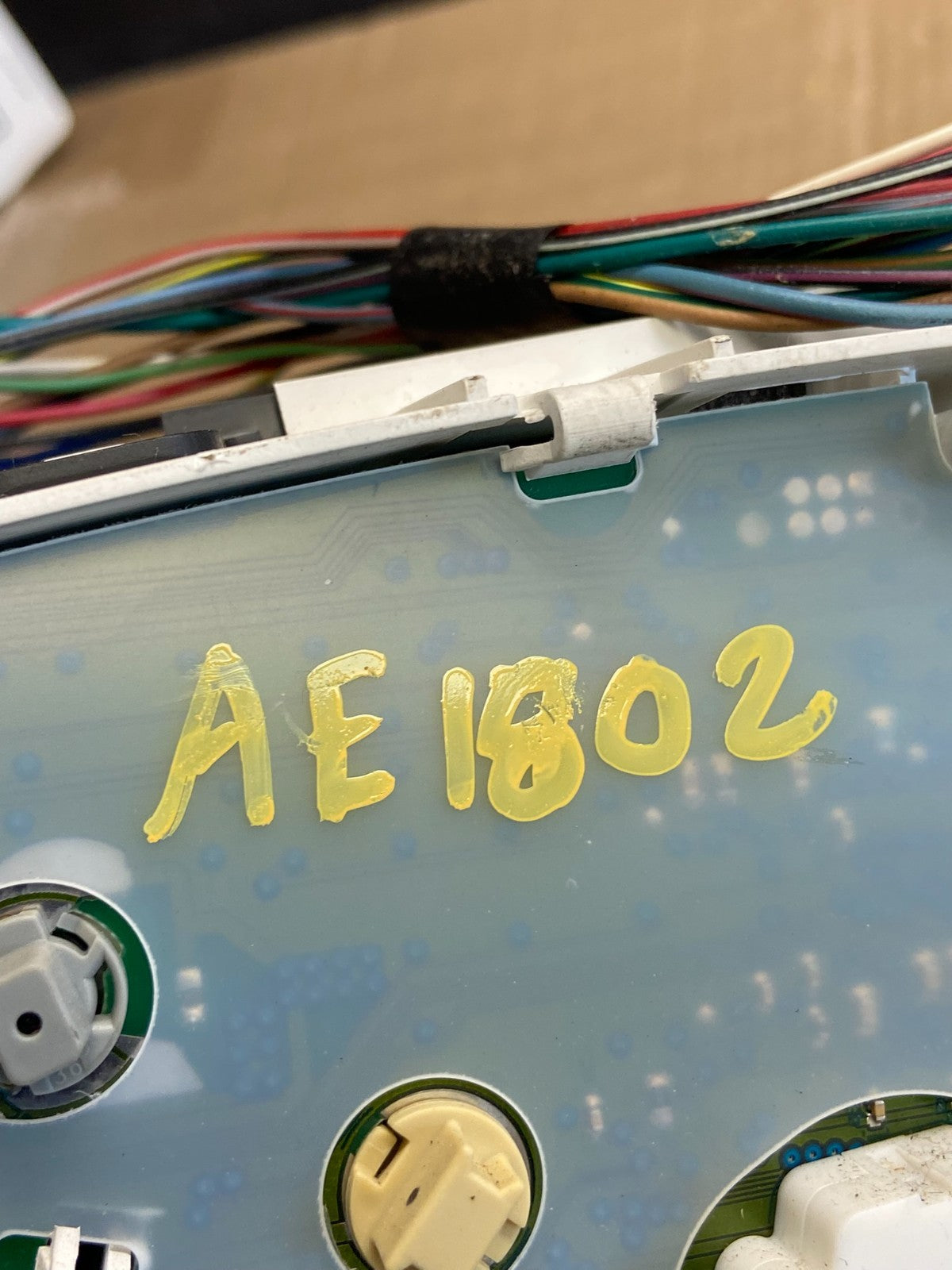 2004 to 2008 Ford E150 E250 E350 Gauge Speedometer Cluster AE18027